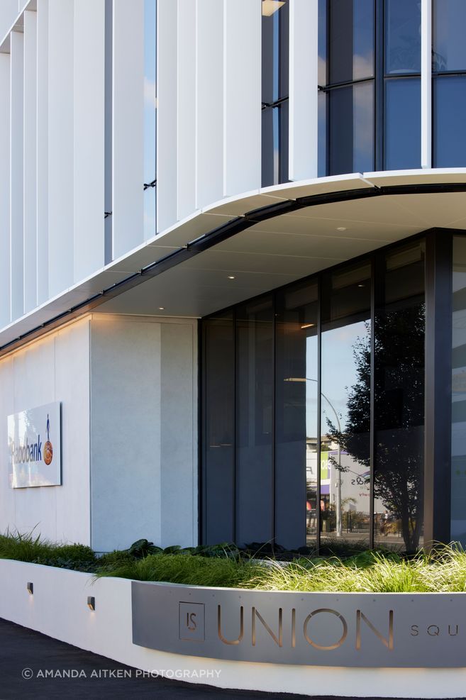 It’s an ideal location, says Sam. “Waikato Regional Theatre is being built not too far away, and it's adjacent to Hood Street, which is Hamilton’s social area with bars and restaurants.”