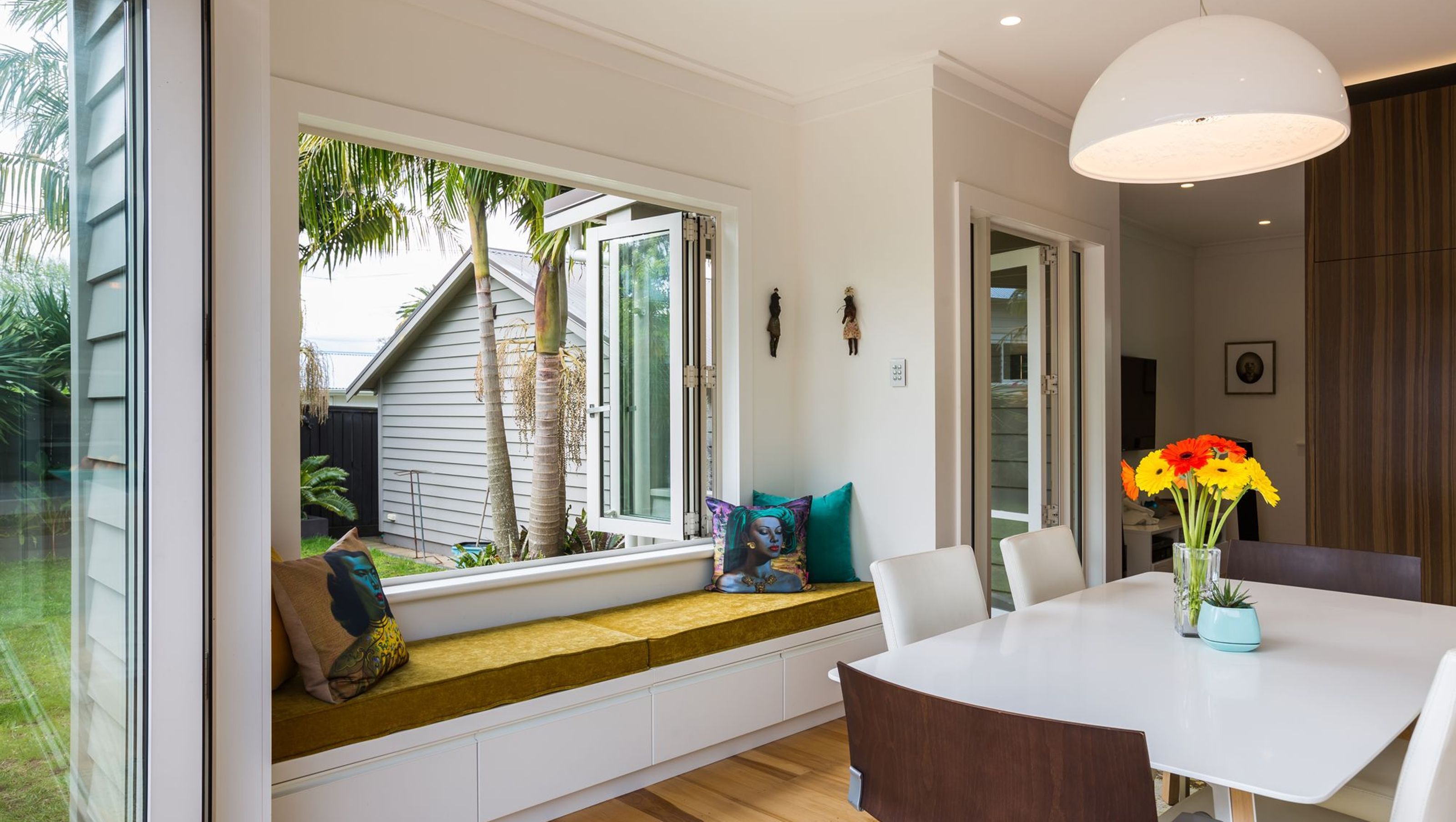 Bank St Villa