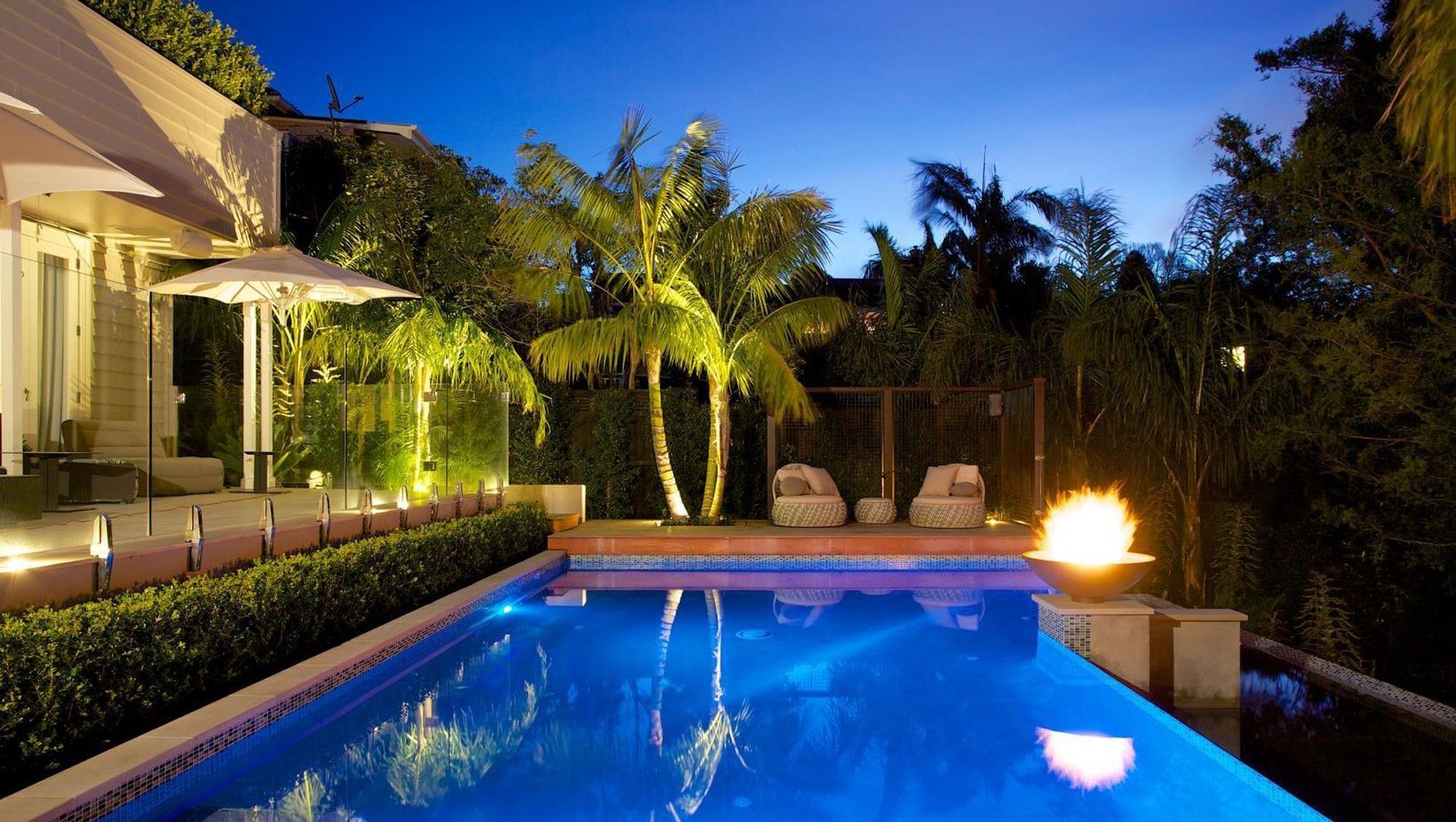 Resort Style Pool - Northcote banner