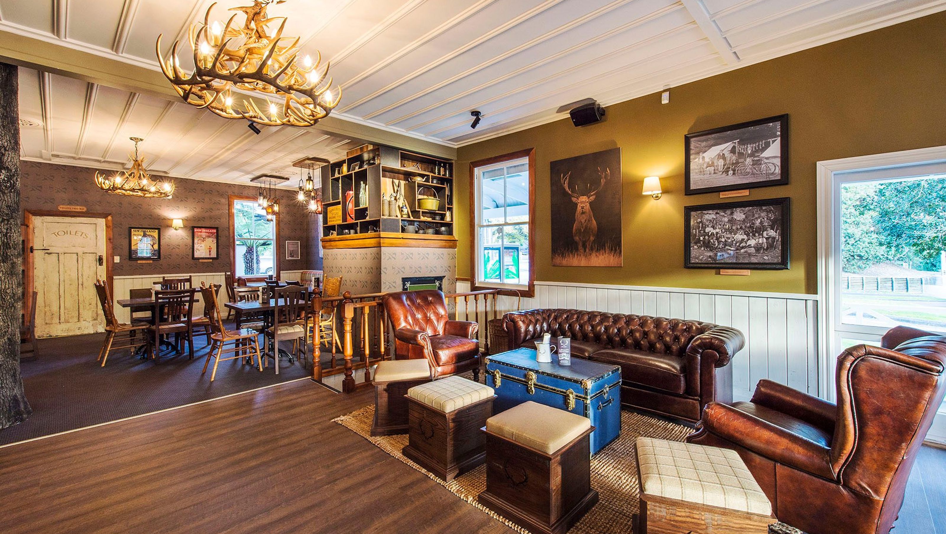 5 Stags, Whitford