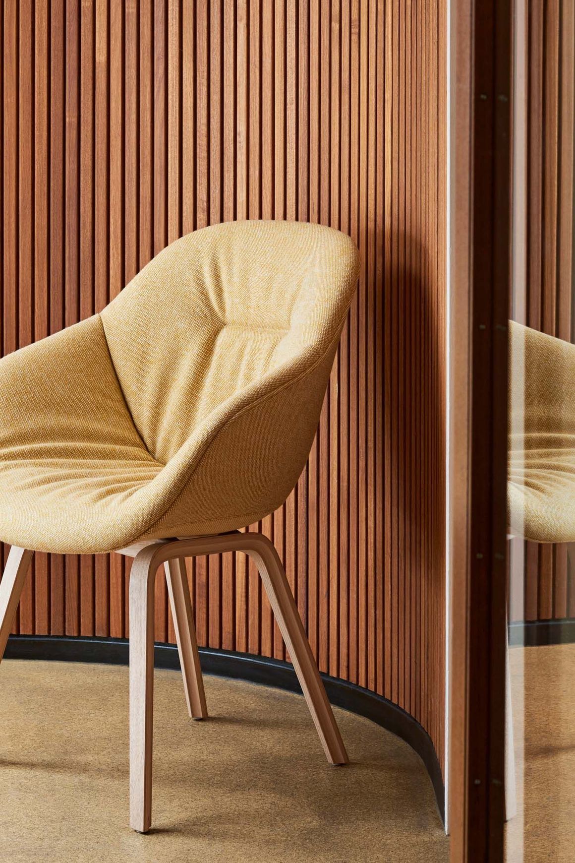 About A Chair AAC123 Soft by HAY