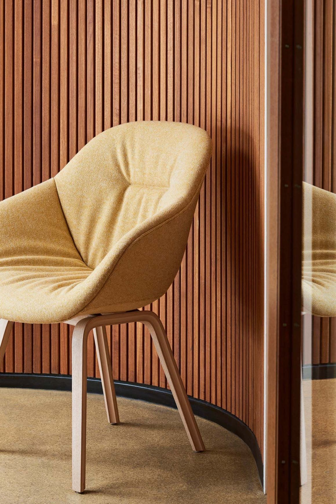 About A Chair AAC123 Soft by HAY
