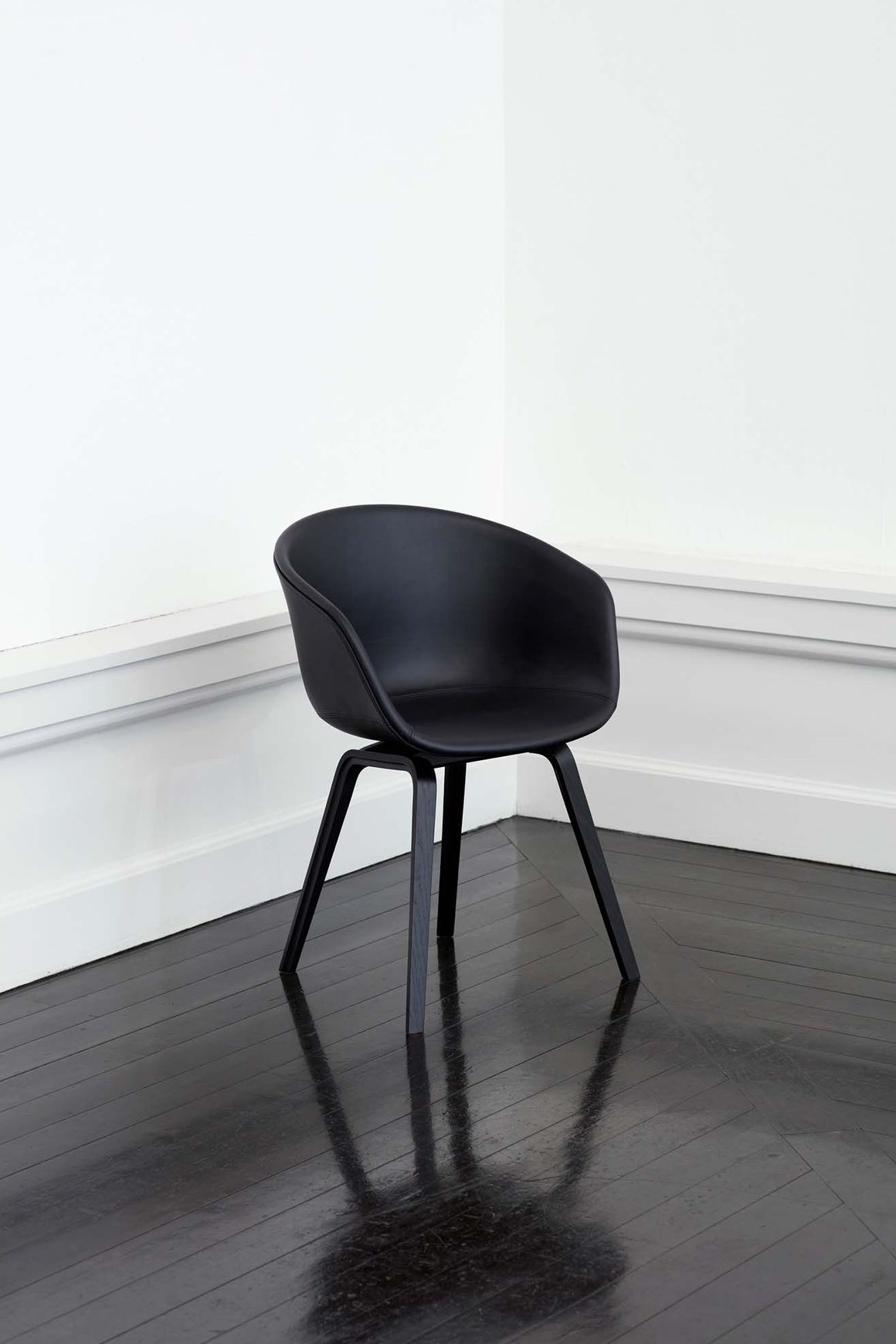 About A Chair AAC22 / AAC23 by HAY
