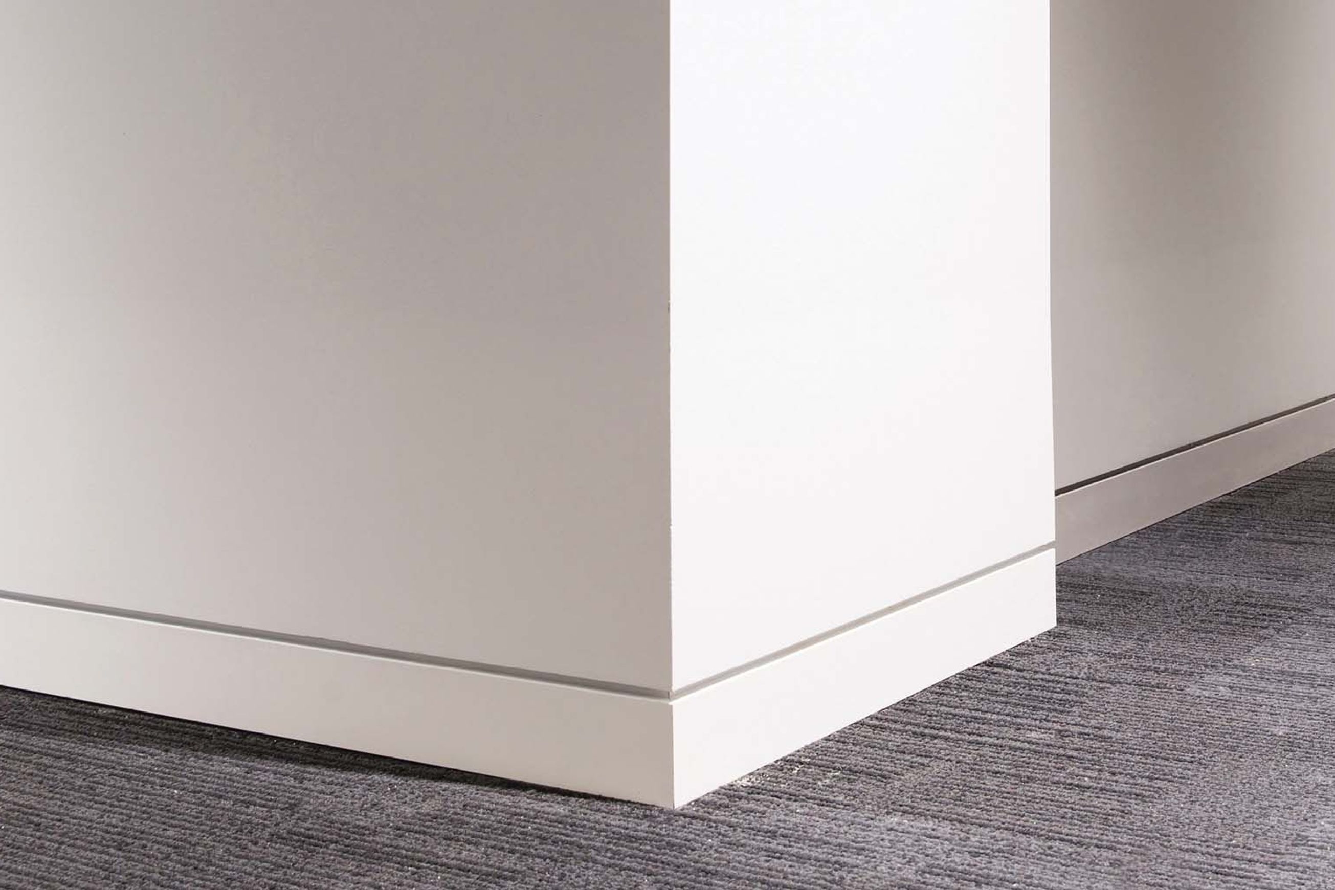 AluBase® Shadowline Skirting Board
