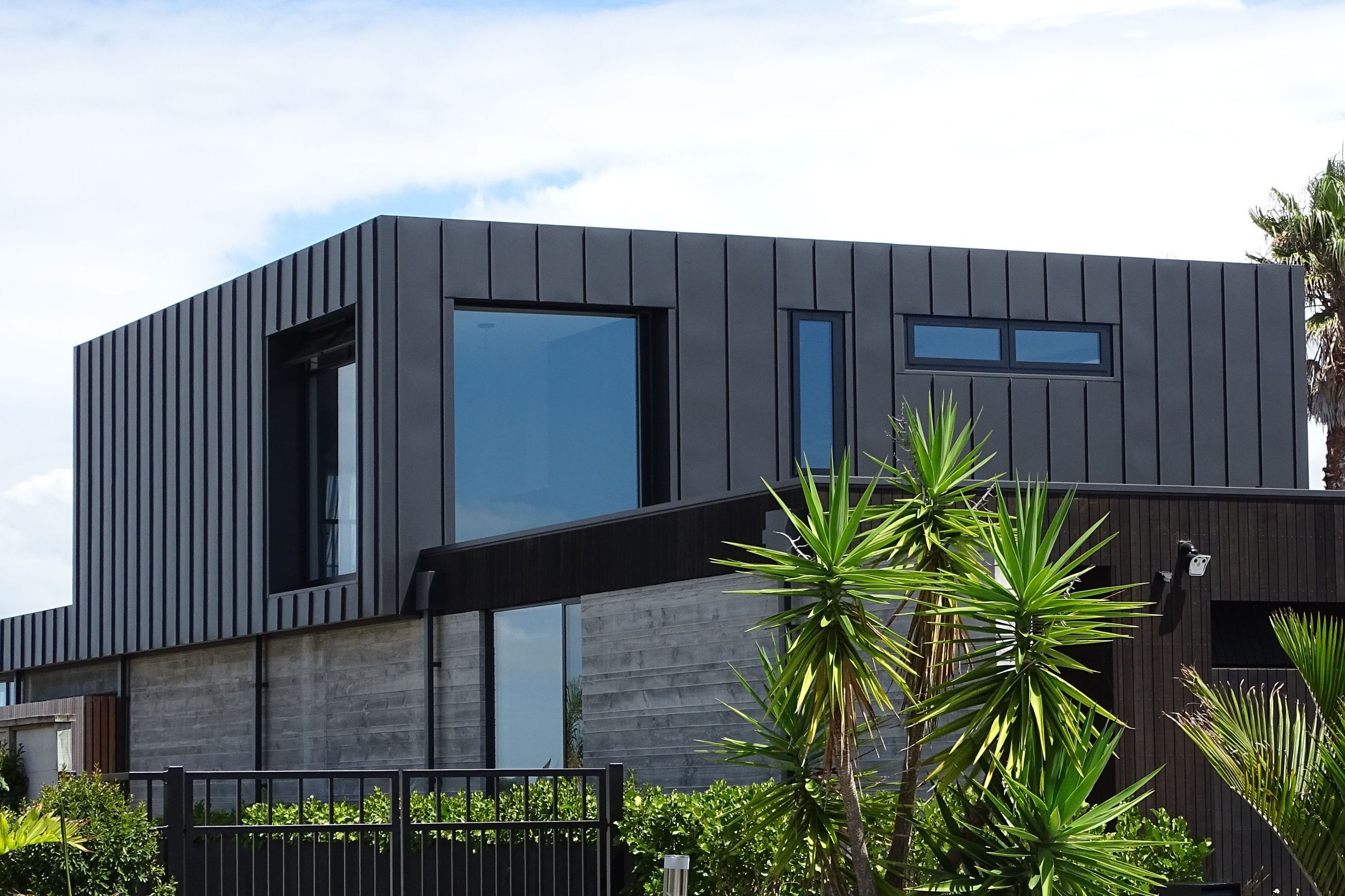 ULTRA MATTE GREY BLACK Premium Pre-Coated Aluminium