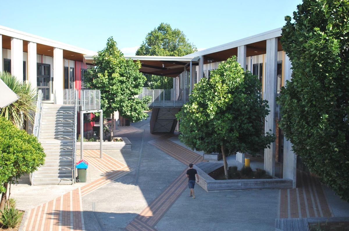 Avondale College