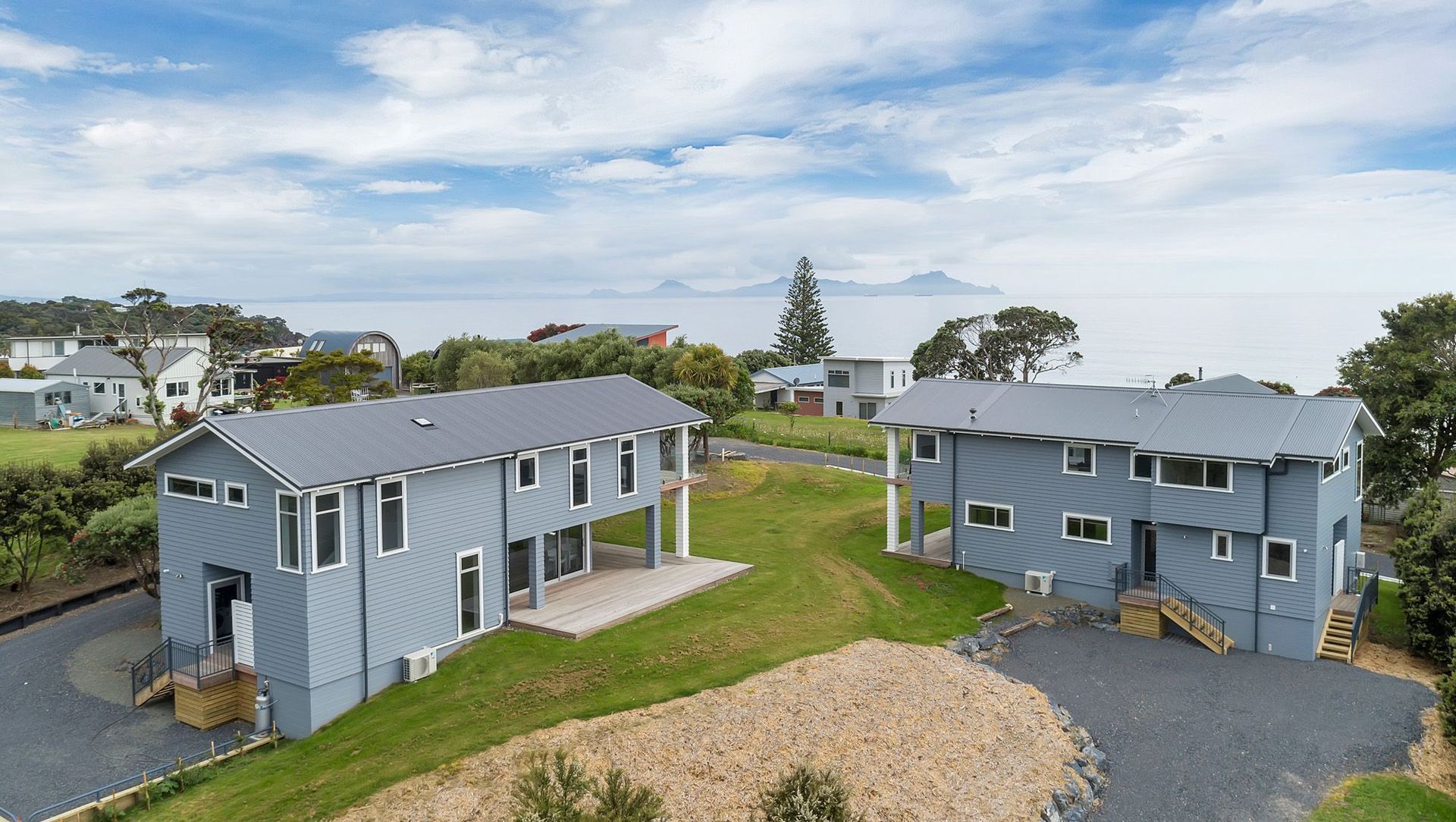 Langs Beach, Northland- Luxury / Beach House / Outdoor Living / New Builds  by Cogan Custom Homes banner