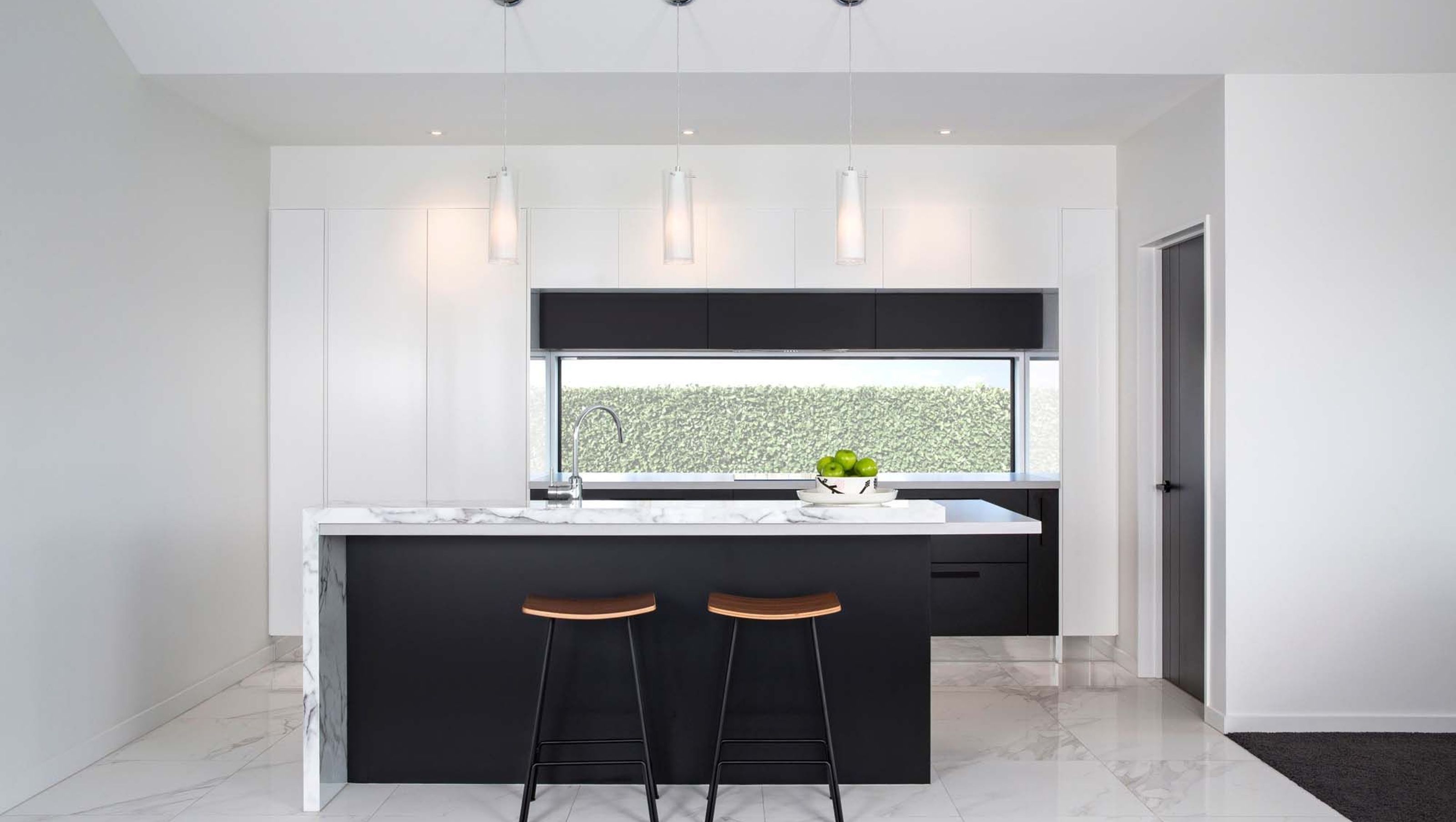 Black & White Kitchen