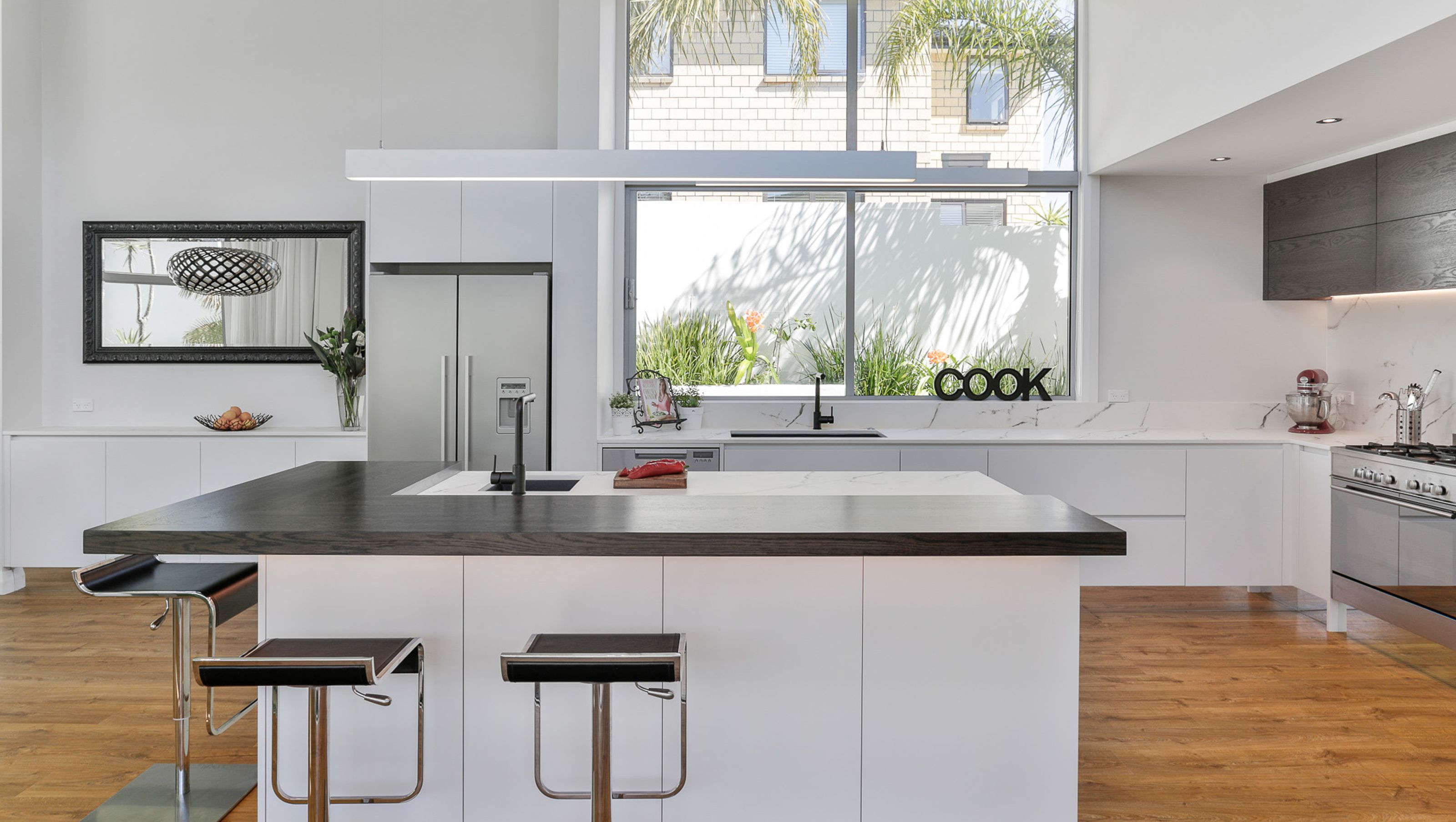 Browns Bay Kitchen