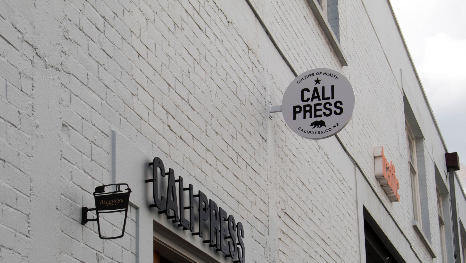 Cali Press banner
