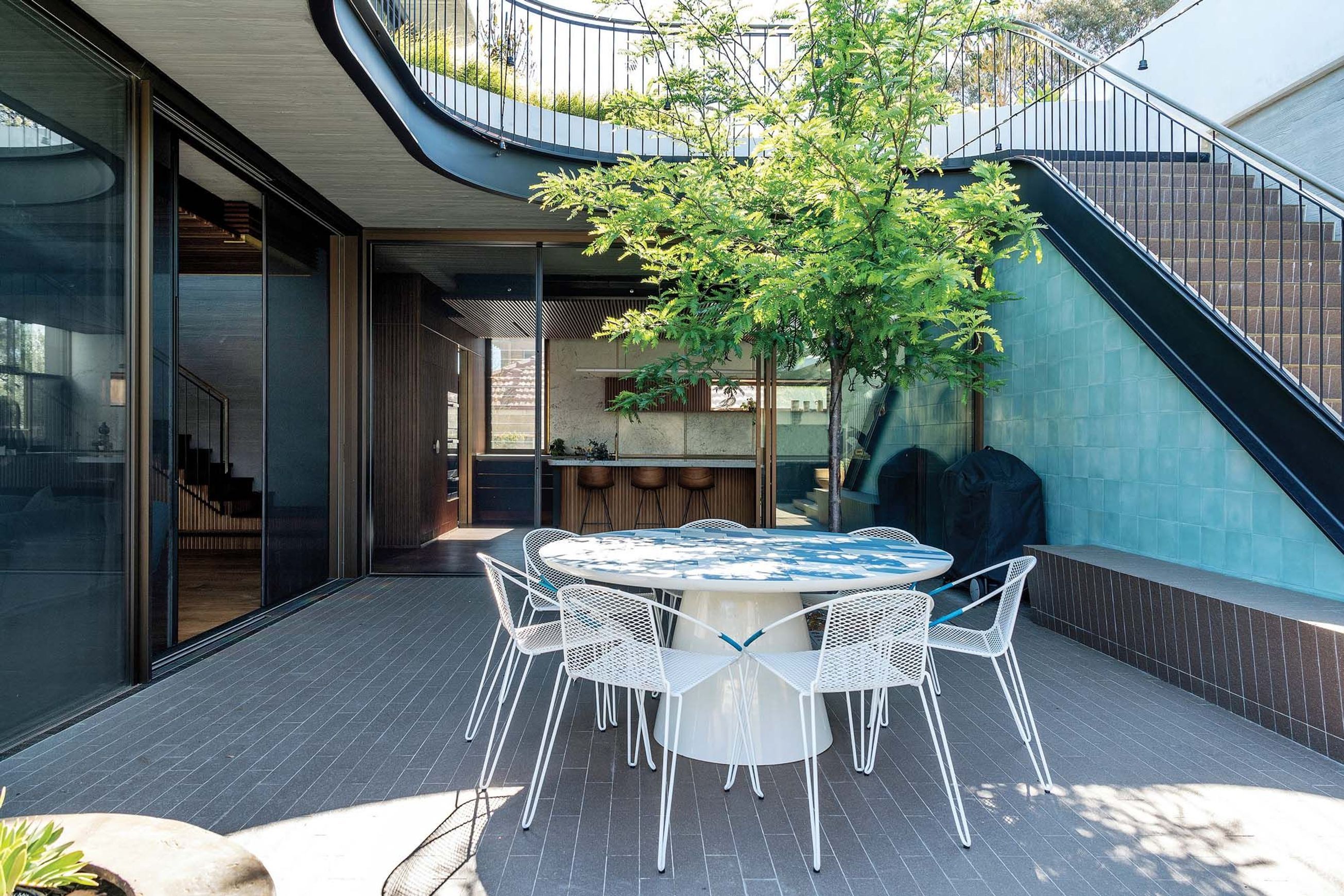 Centor S4 Retractable Insect Screen System