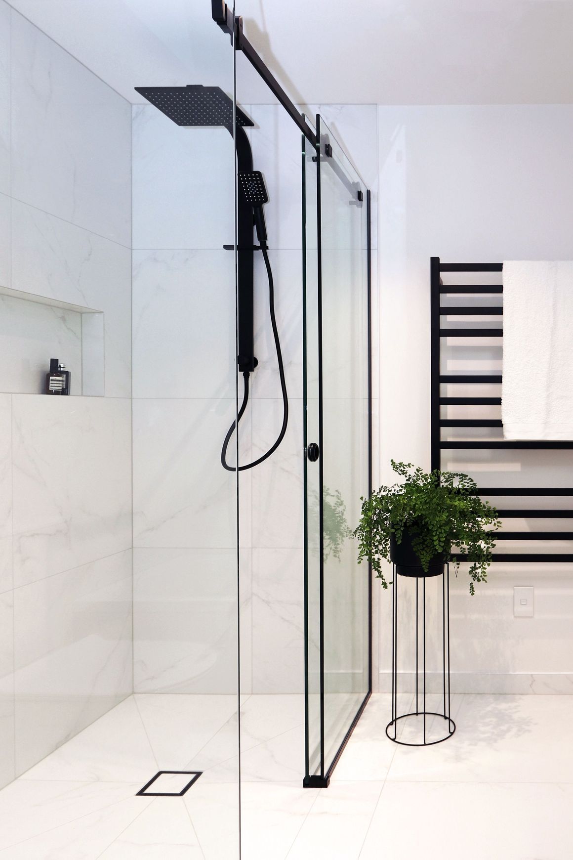 Code Shower Columns