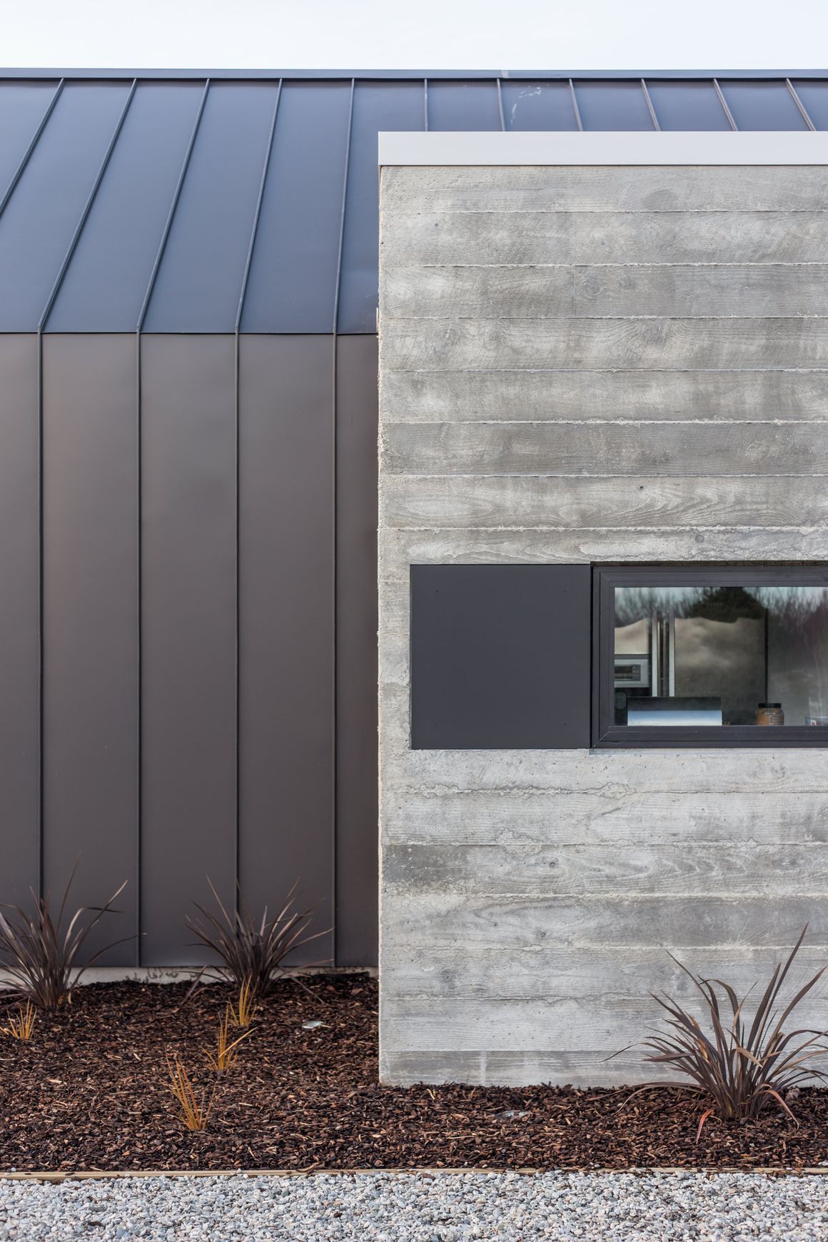 Eurotray® Angle Seam Roofing & Cladding
