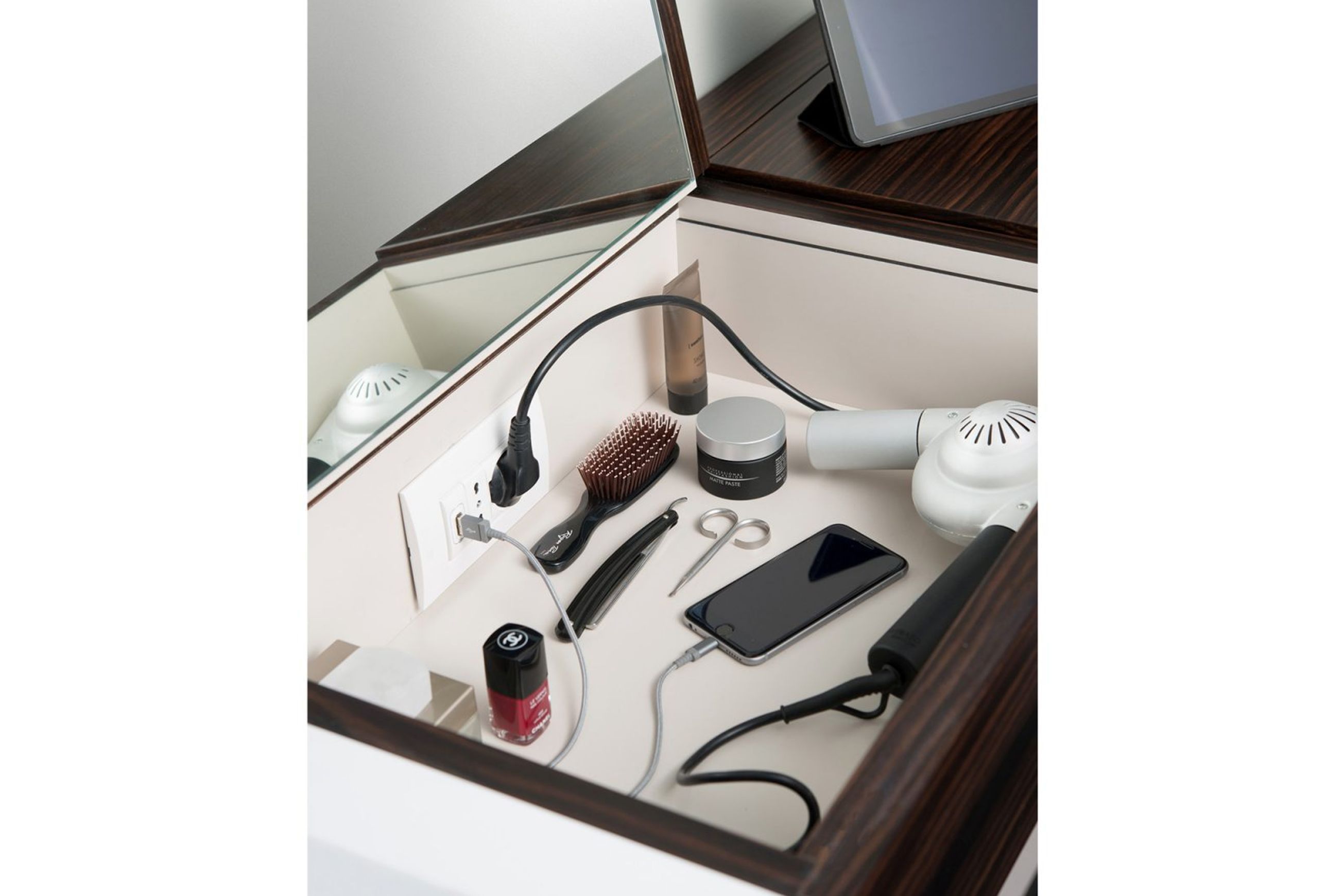 Ever Life Design - Universal & Accessible Bathroom