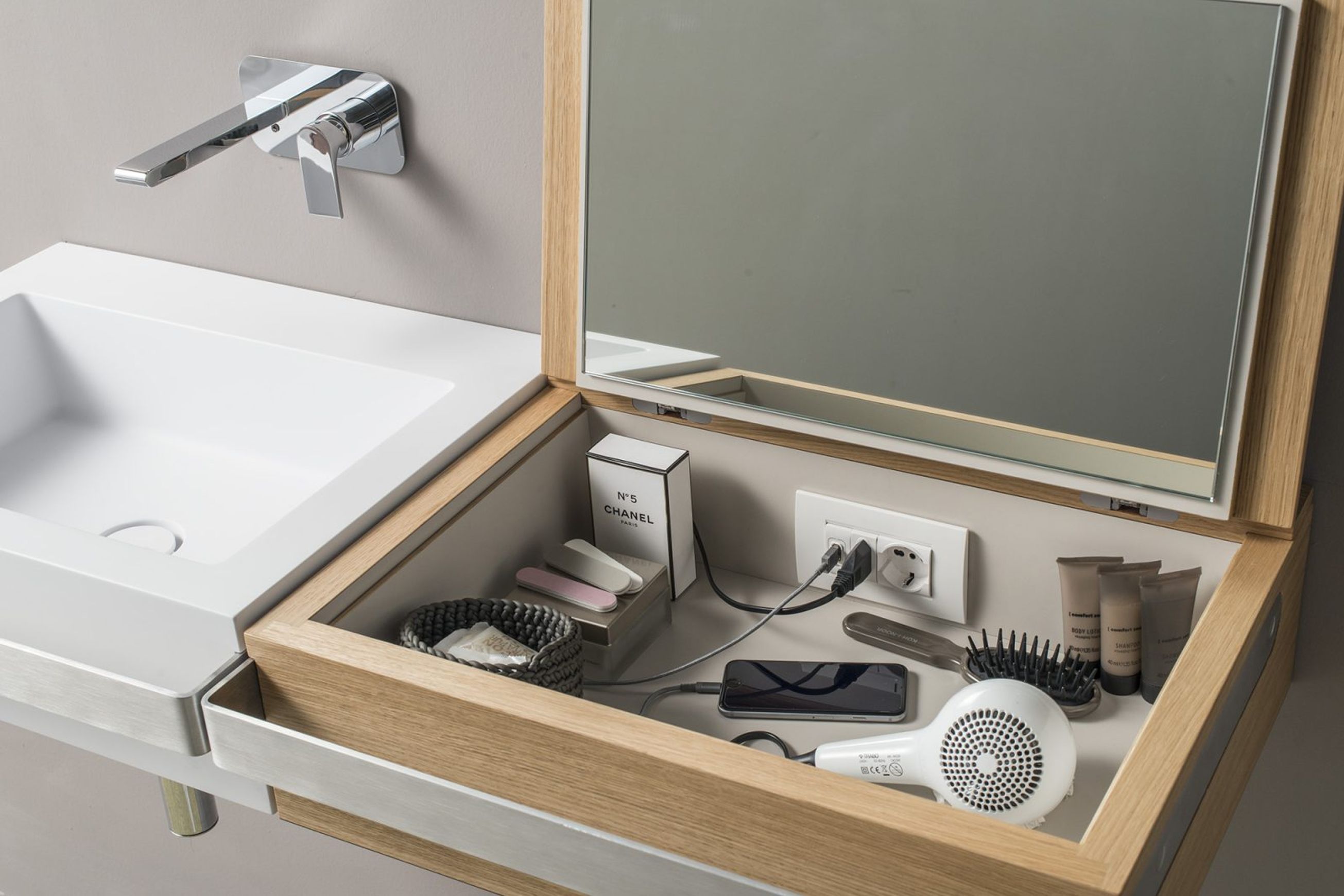 Ever Life Design - Universal & Accessible Bathroom