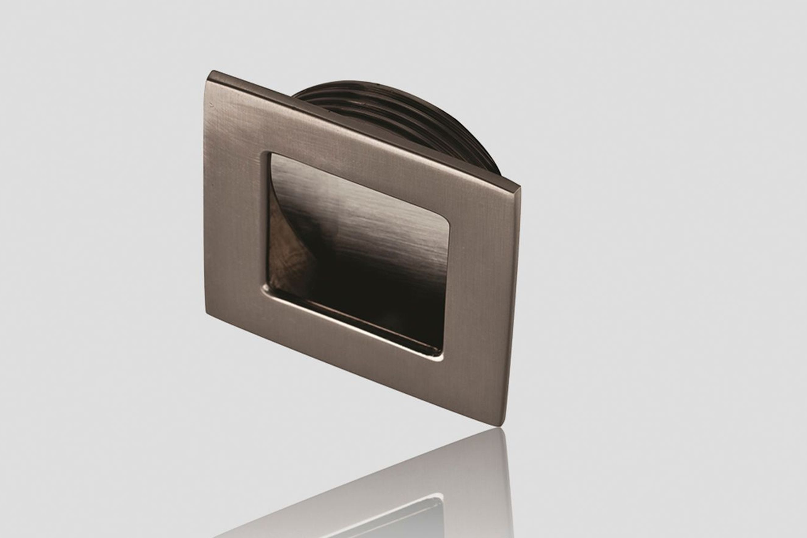 Flush Pull: 3038 L