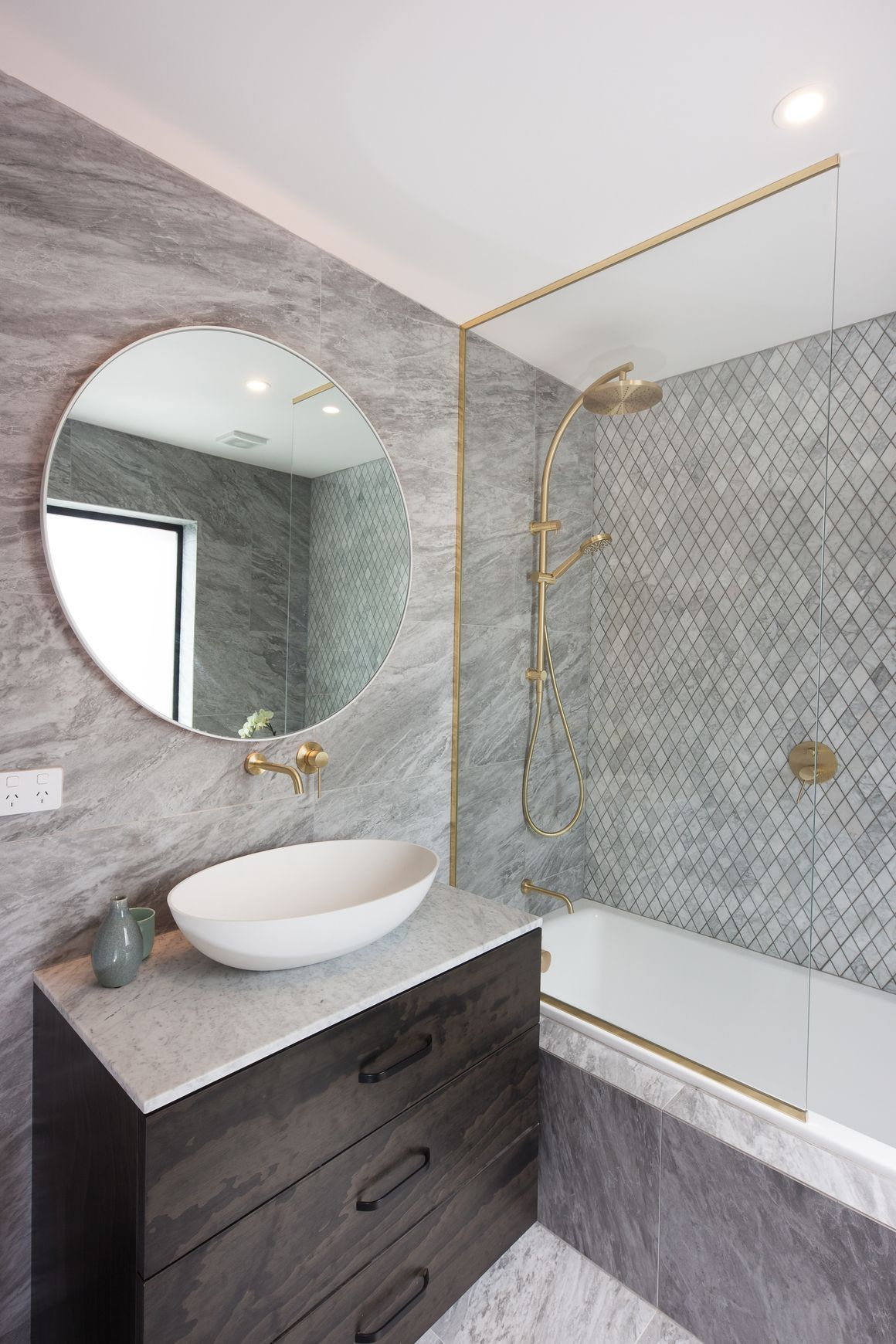 Frameless Glass Showers