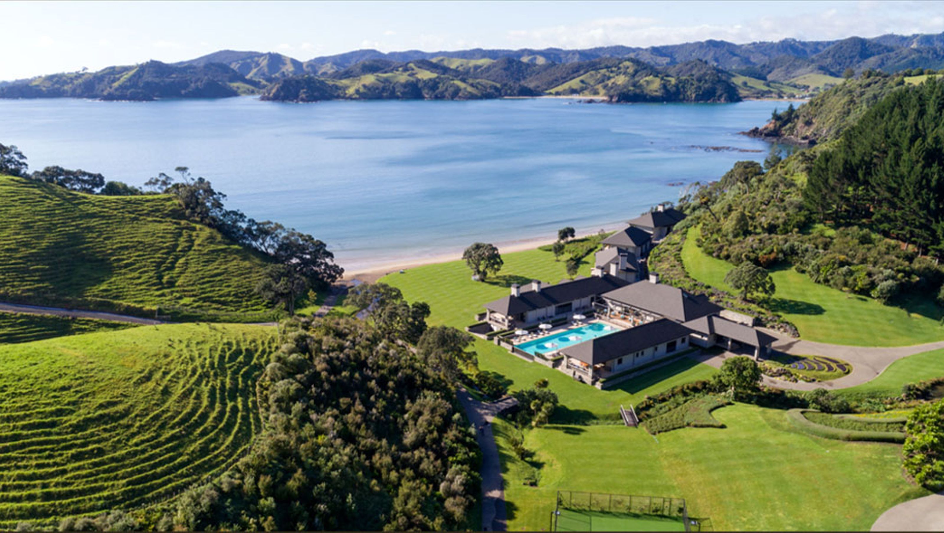Helena Bay Lodge