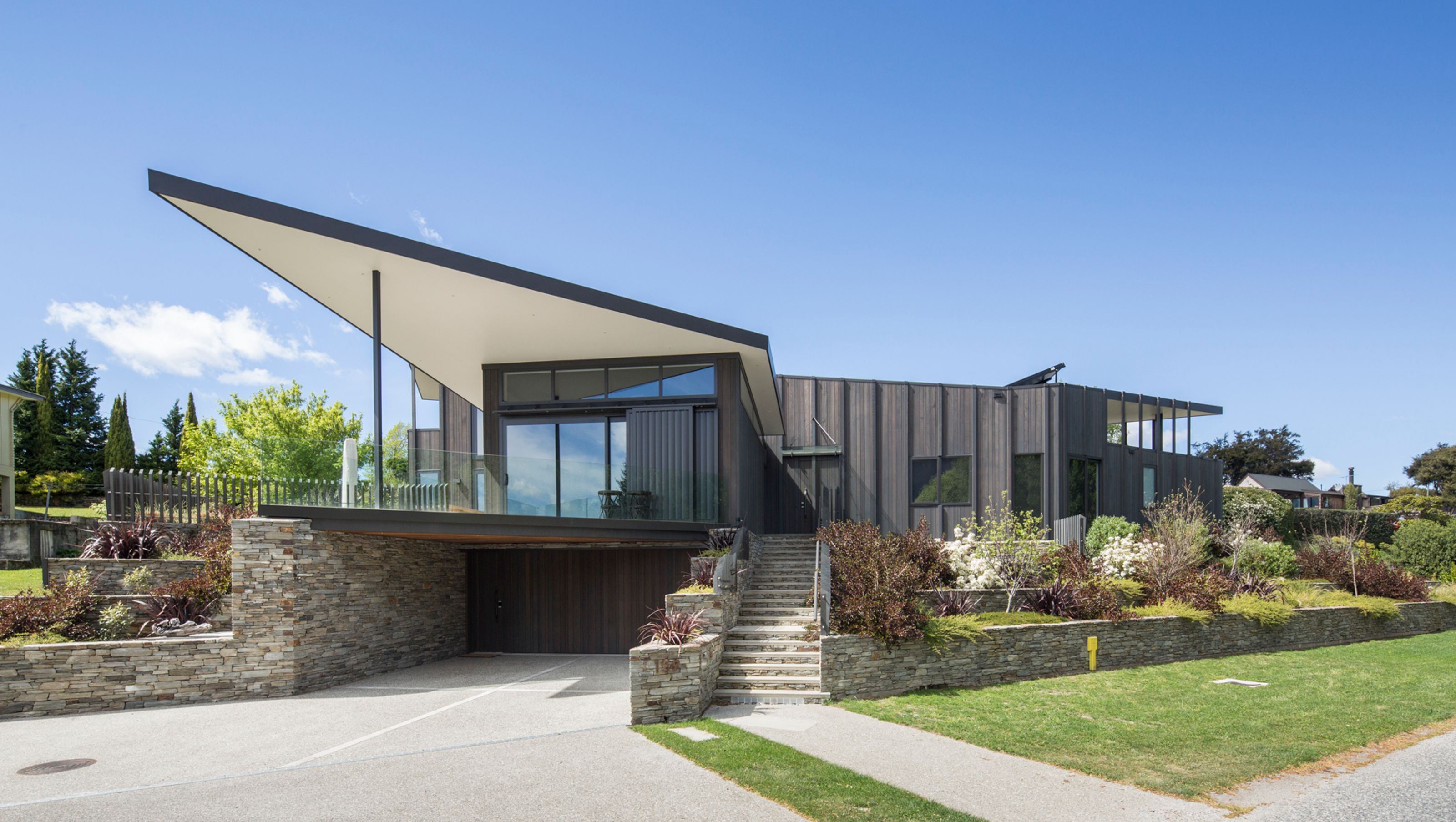 Intersect House