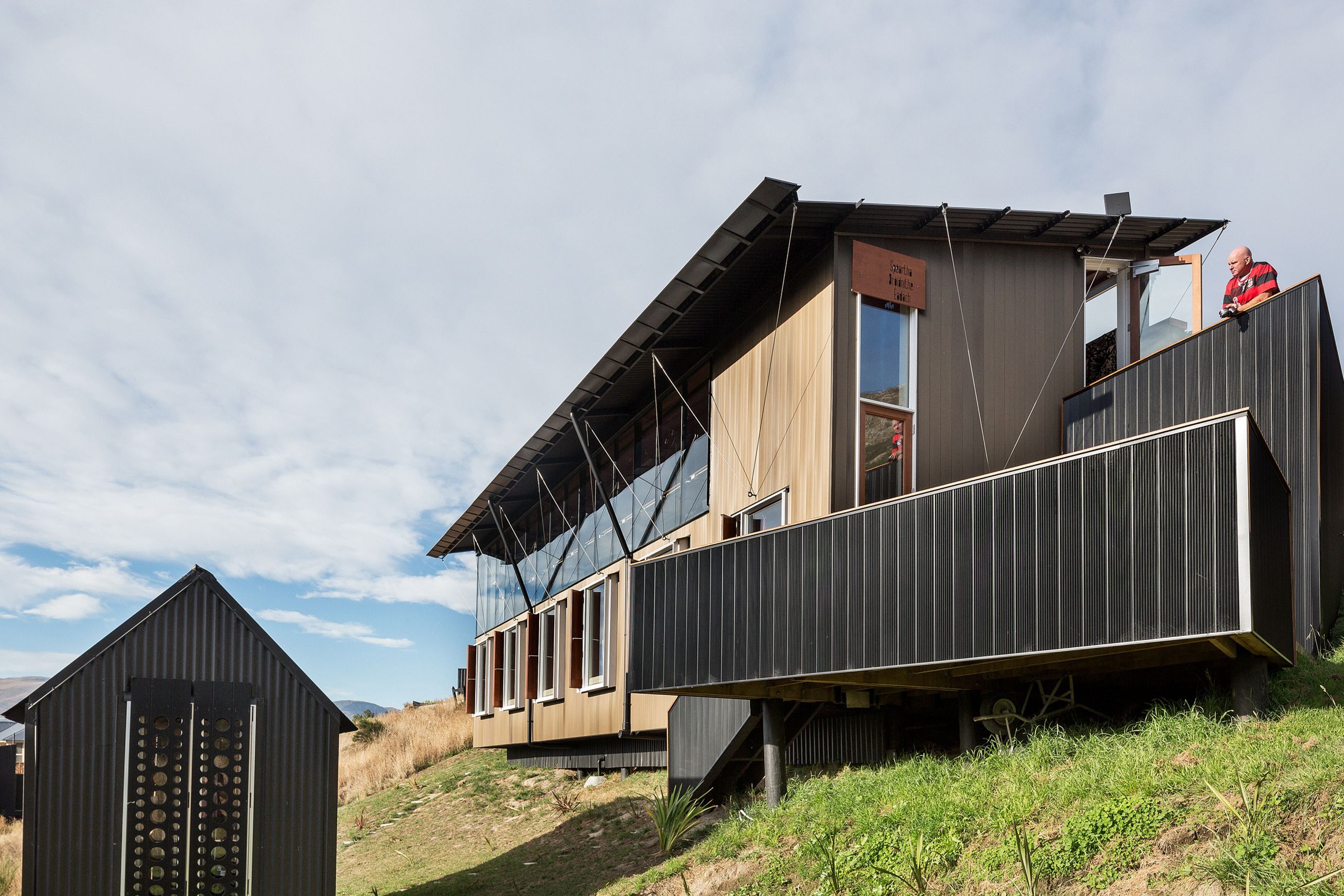 LT7 ® Roofing & Cladding