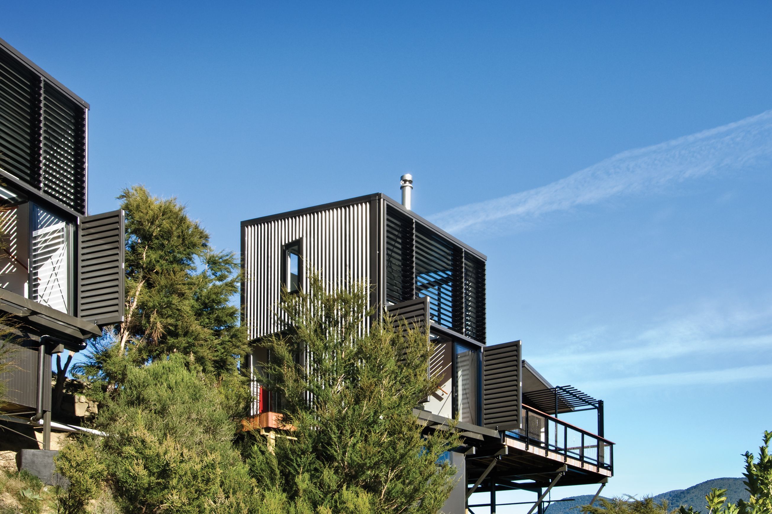 LT7 ® Roofing & Cladding