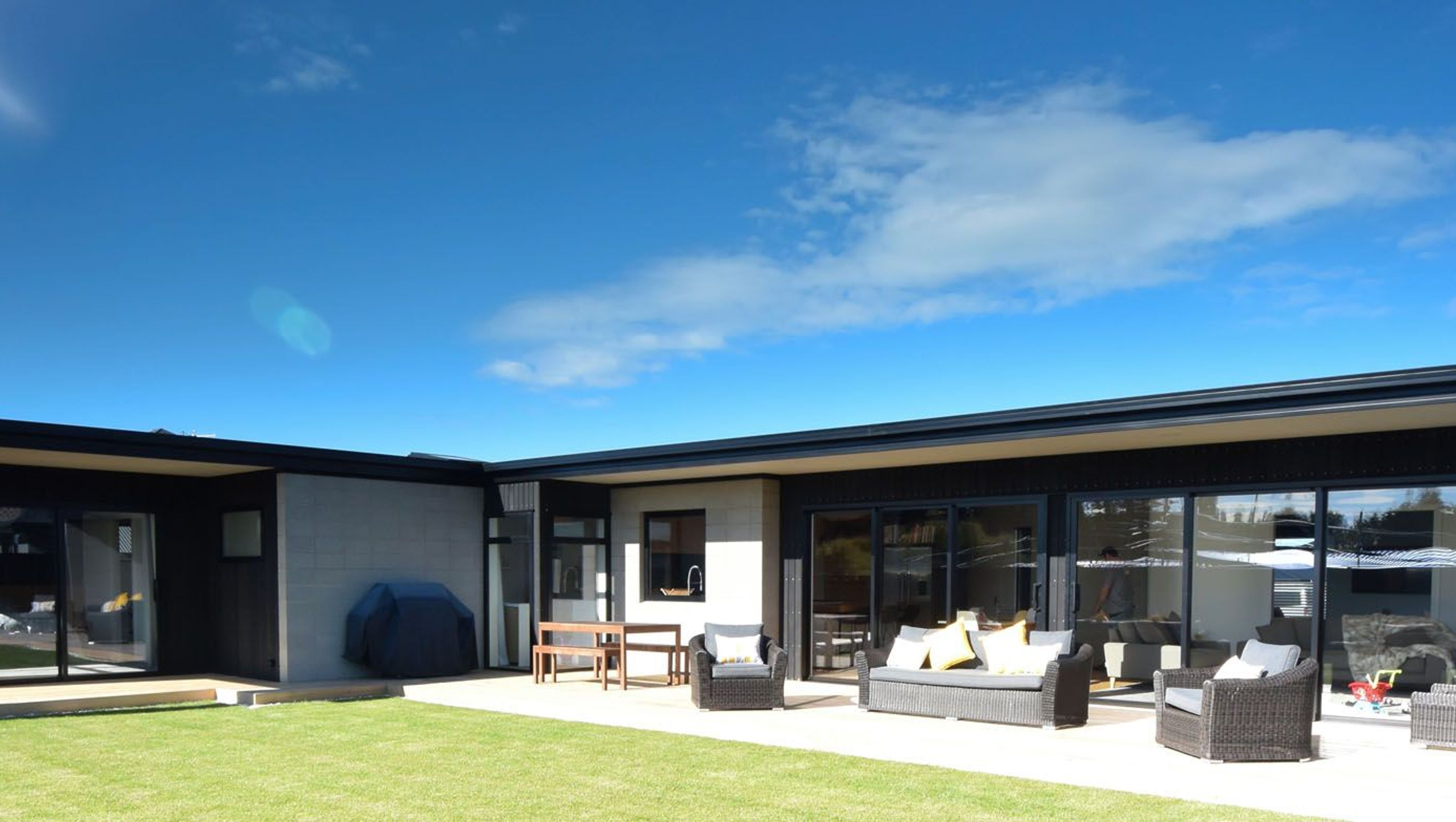 Lazarette Loop House
