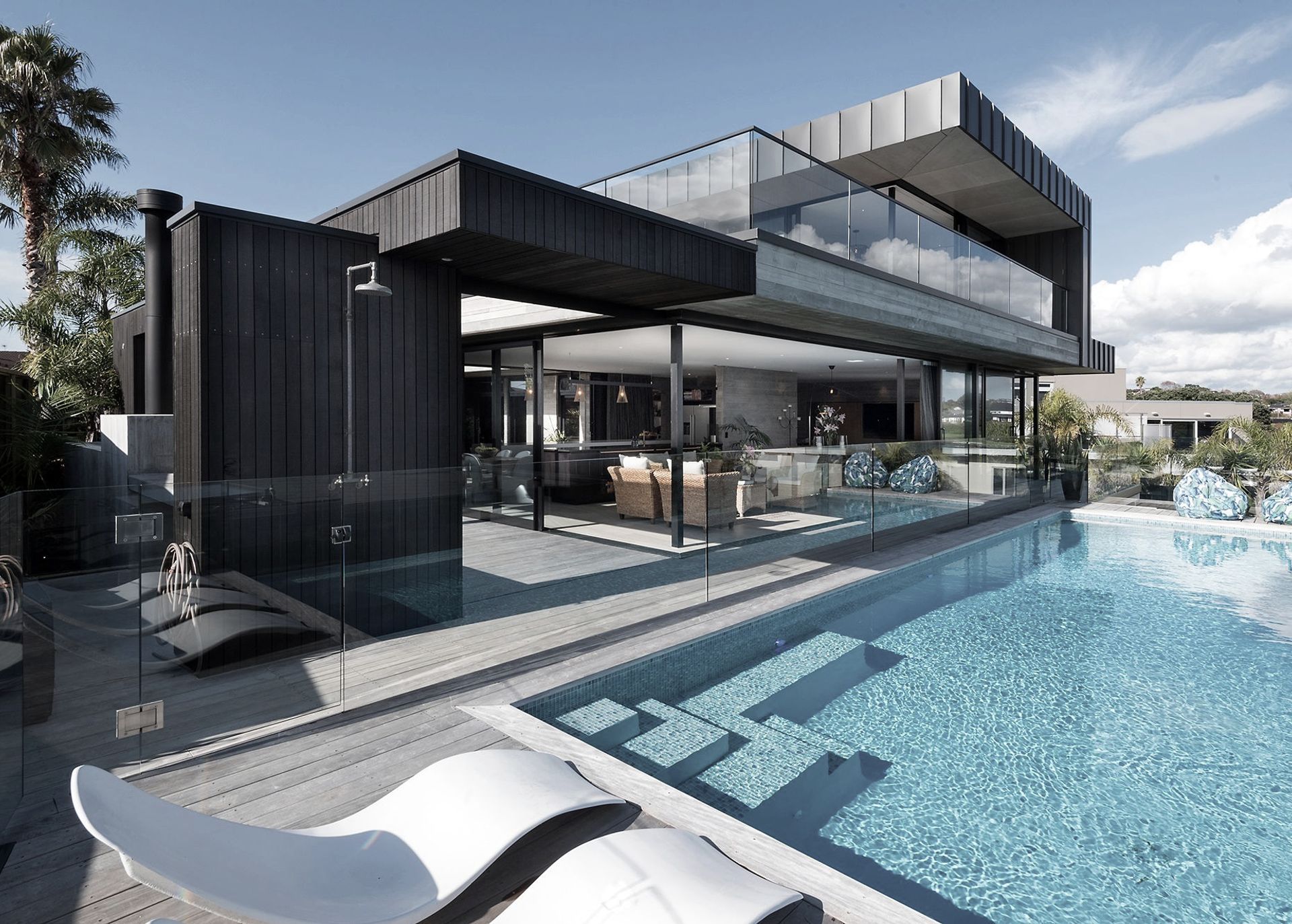 Lite House