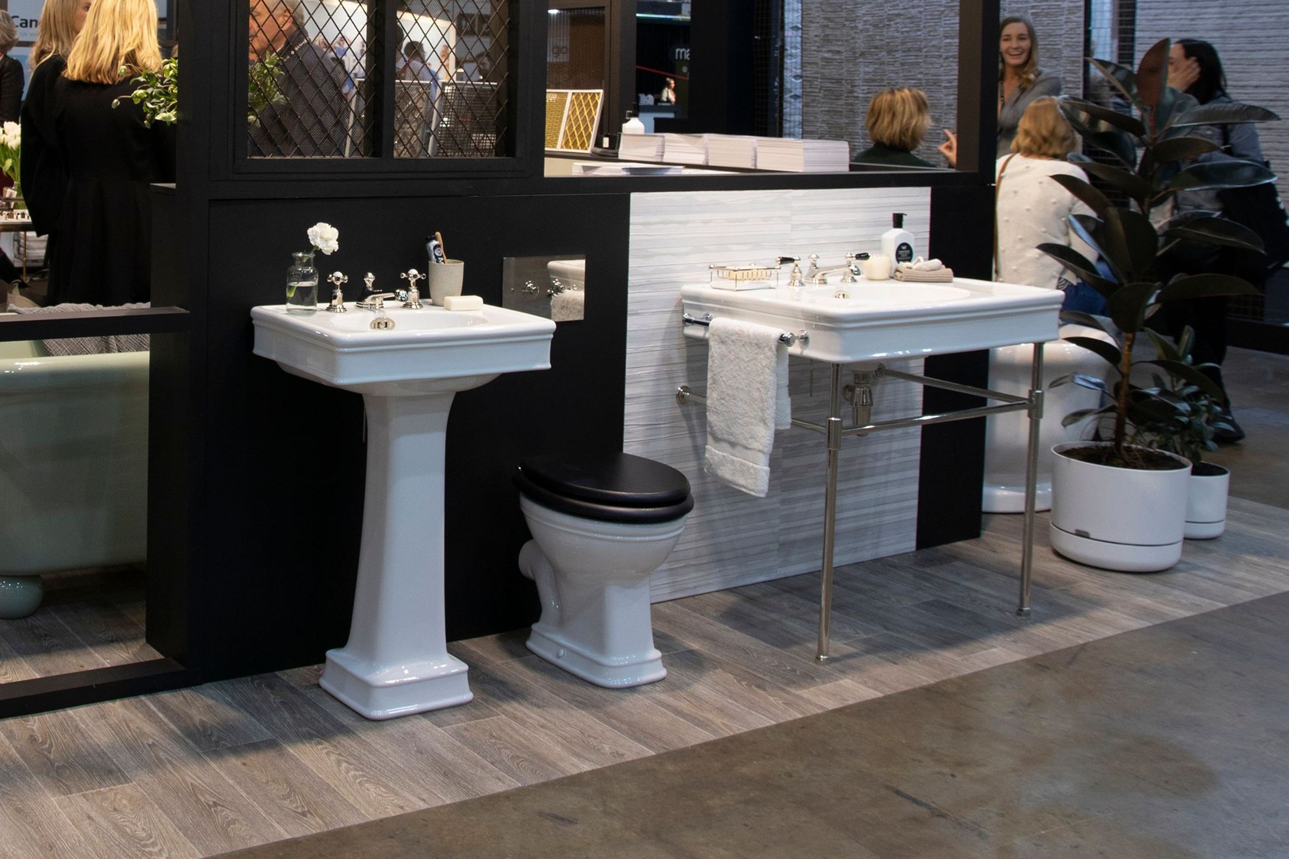 Lonsdale 550 and 650 basin
