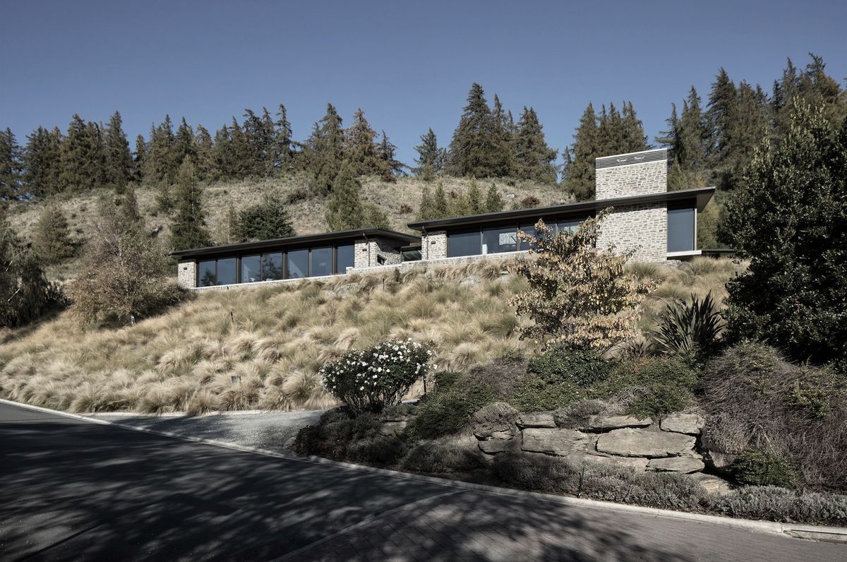 Mt Aspiring House