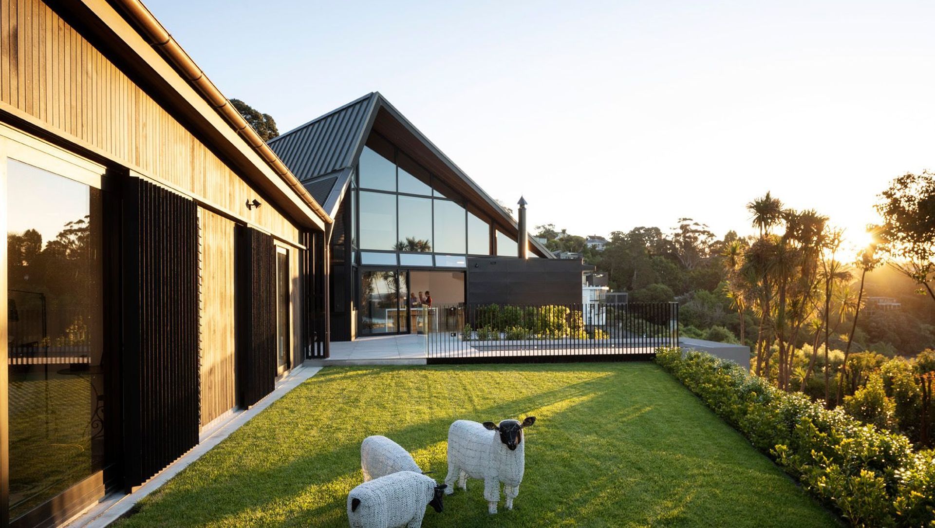 Orakei Basin Home banner