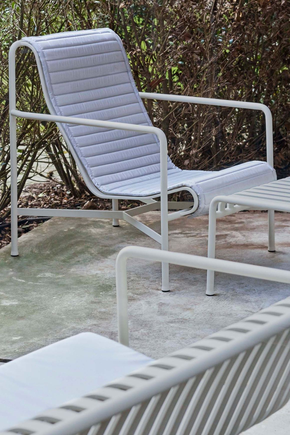 Palissade Lounge Outdoor Chair by HAY