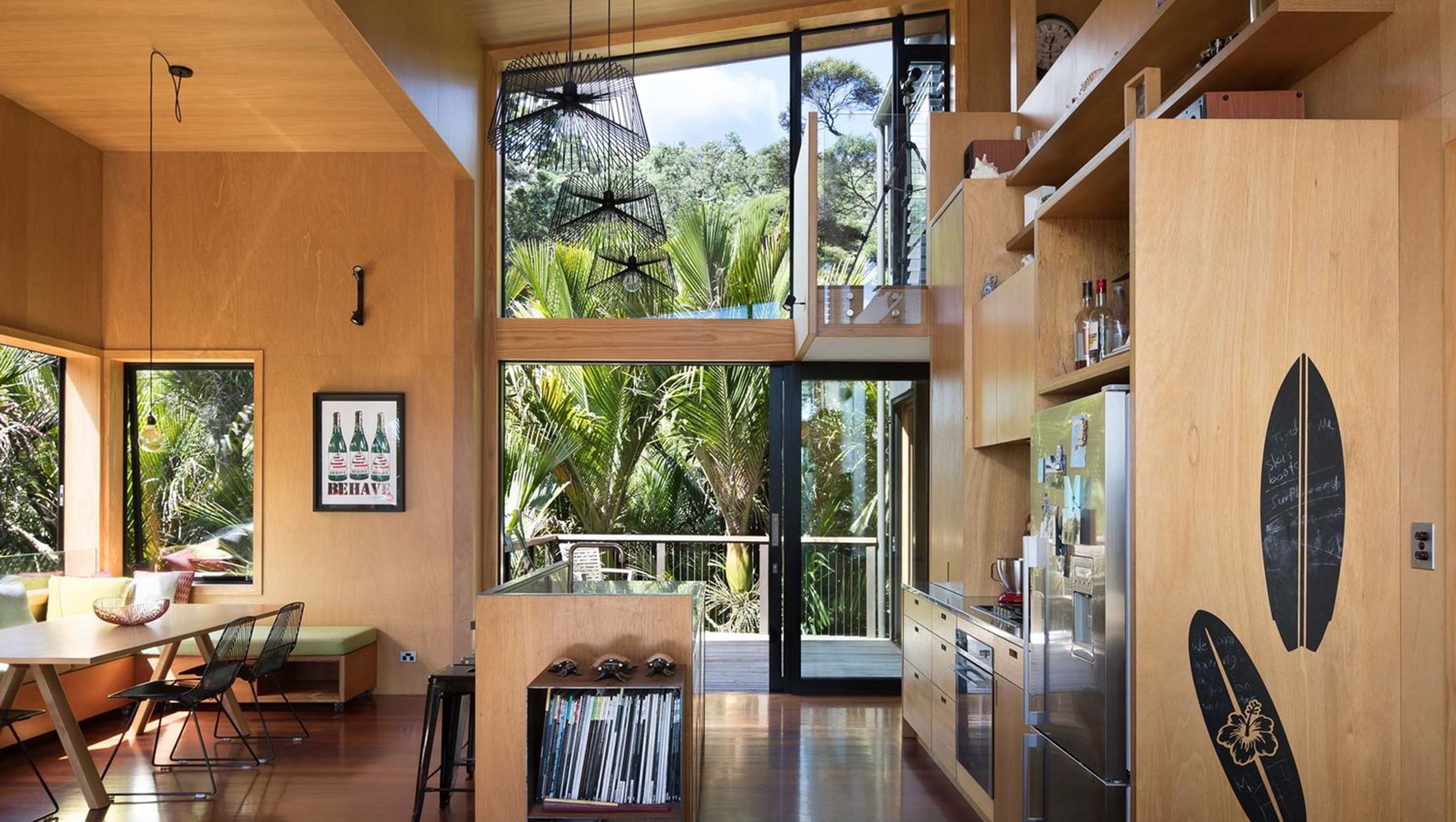 Piha Beach Surf Shack