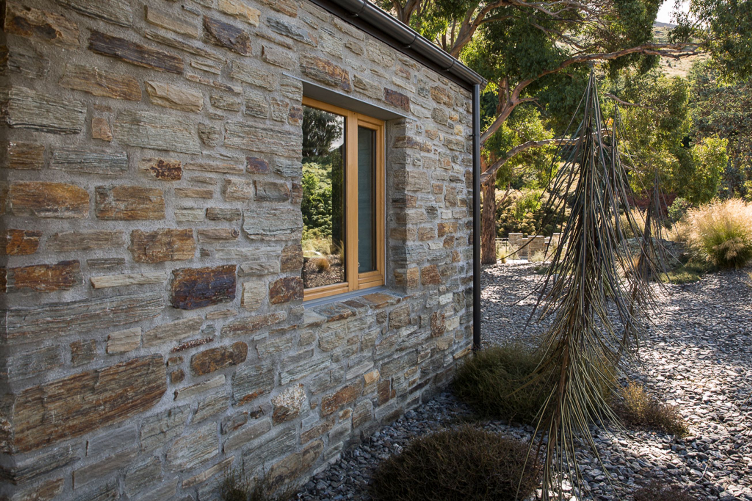 Poolburn Brown Schist