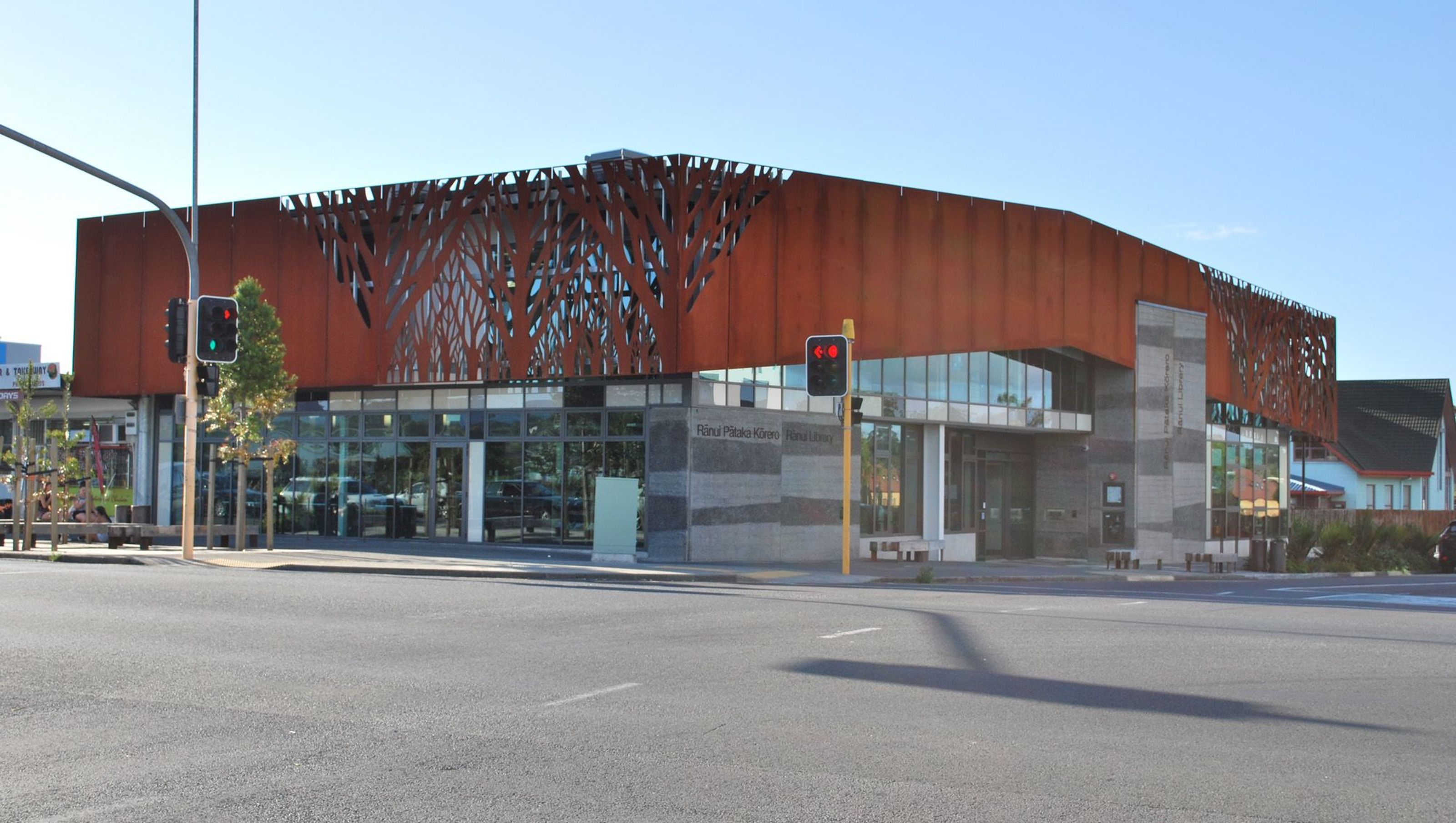 Ranui Library