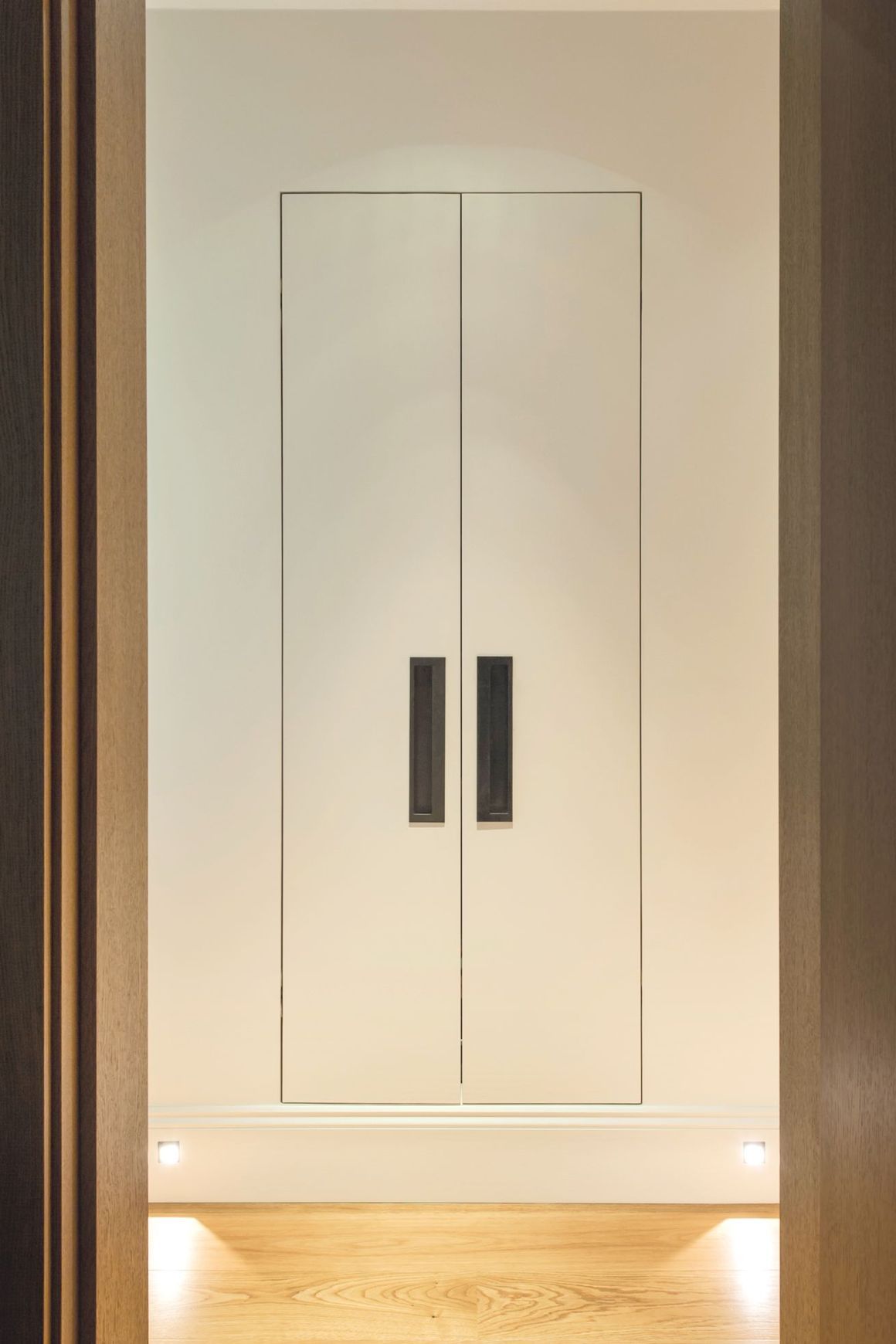Joseph Giles Recessed Flush Pull Offset