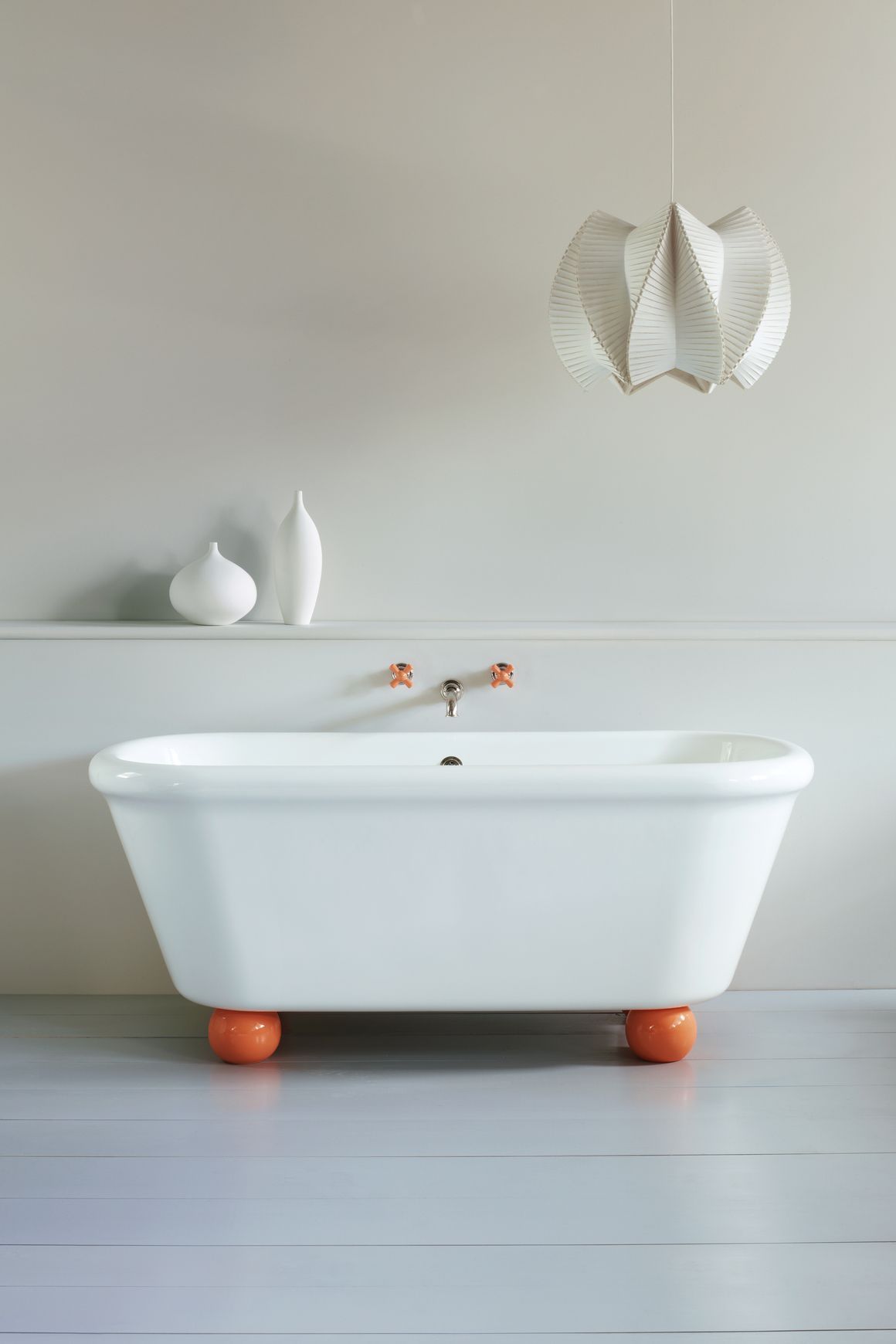 Rockwell Bath with Feet