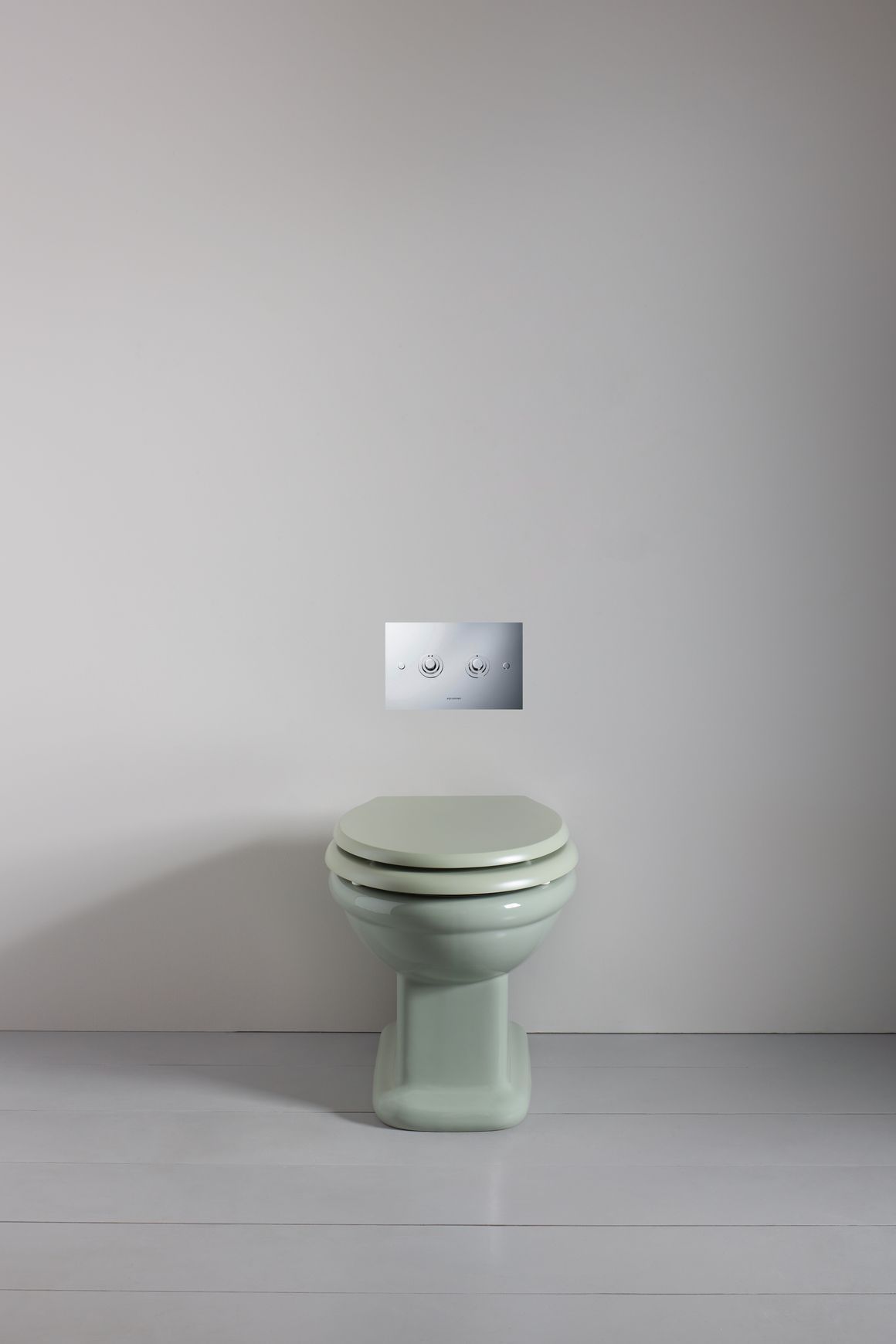 Rockwell Toilet Pan With Horizontal Outlet