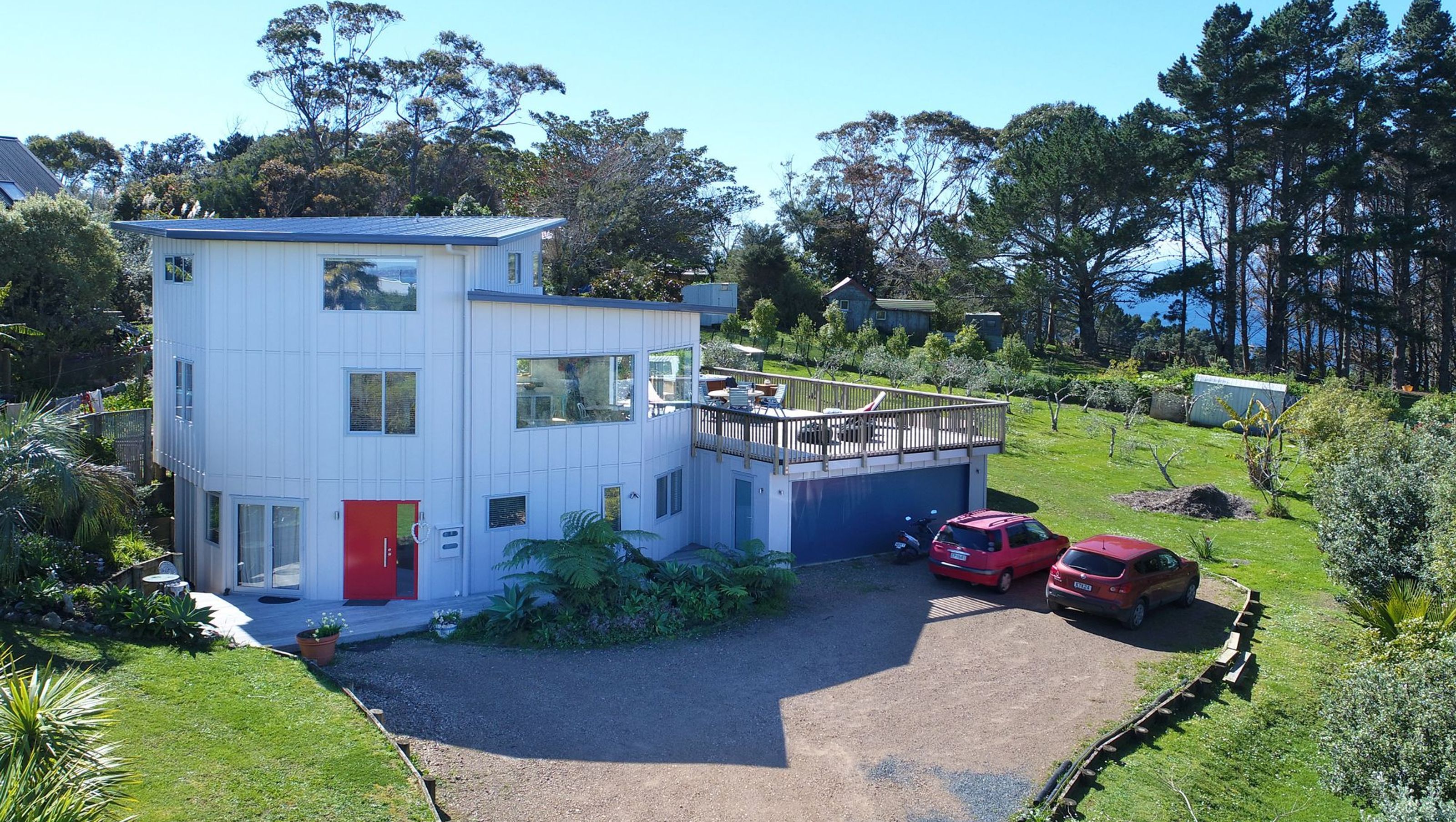 Sea View Road Home