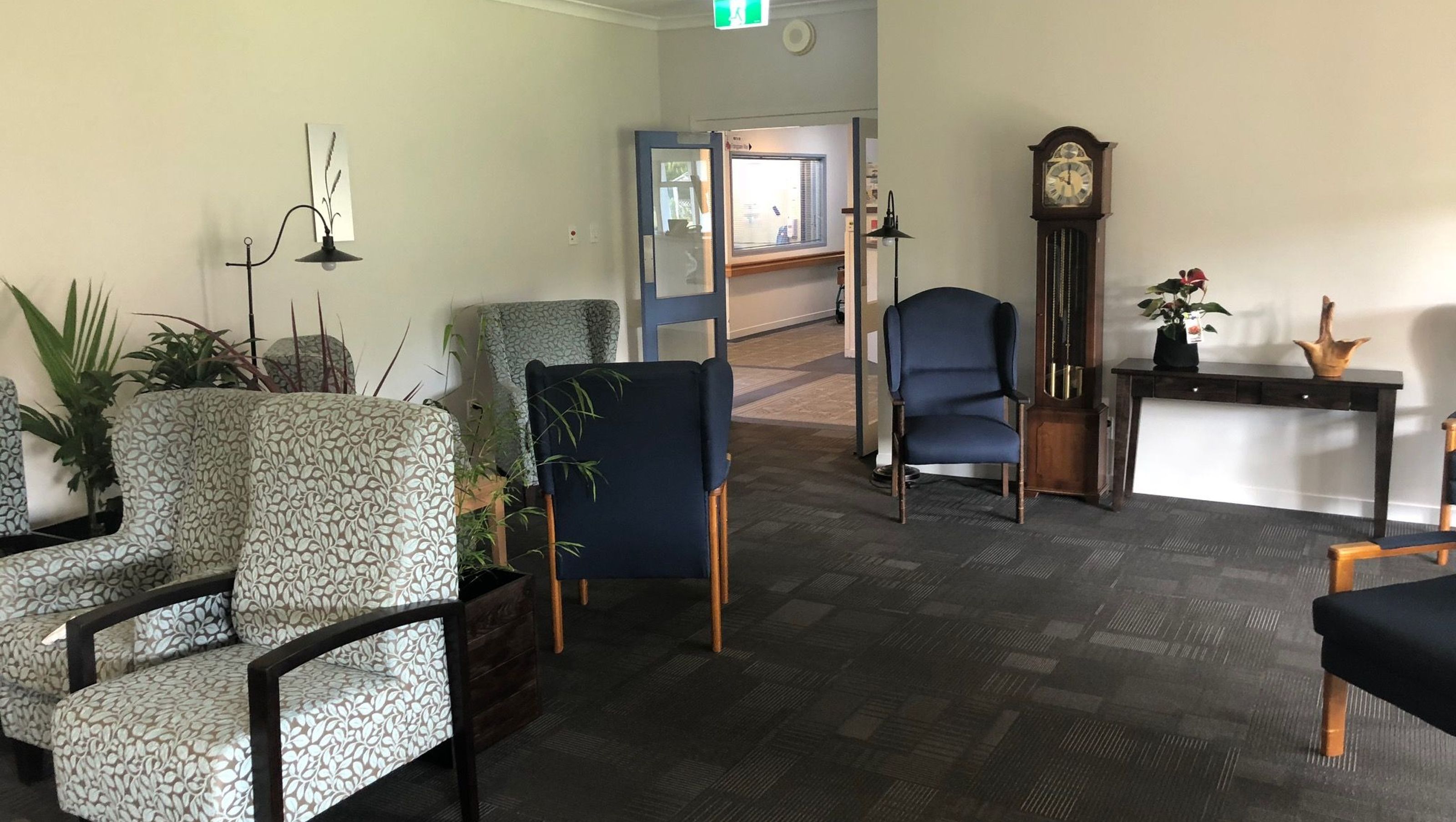 Selwyn Village Lounge