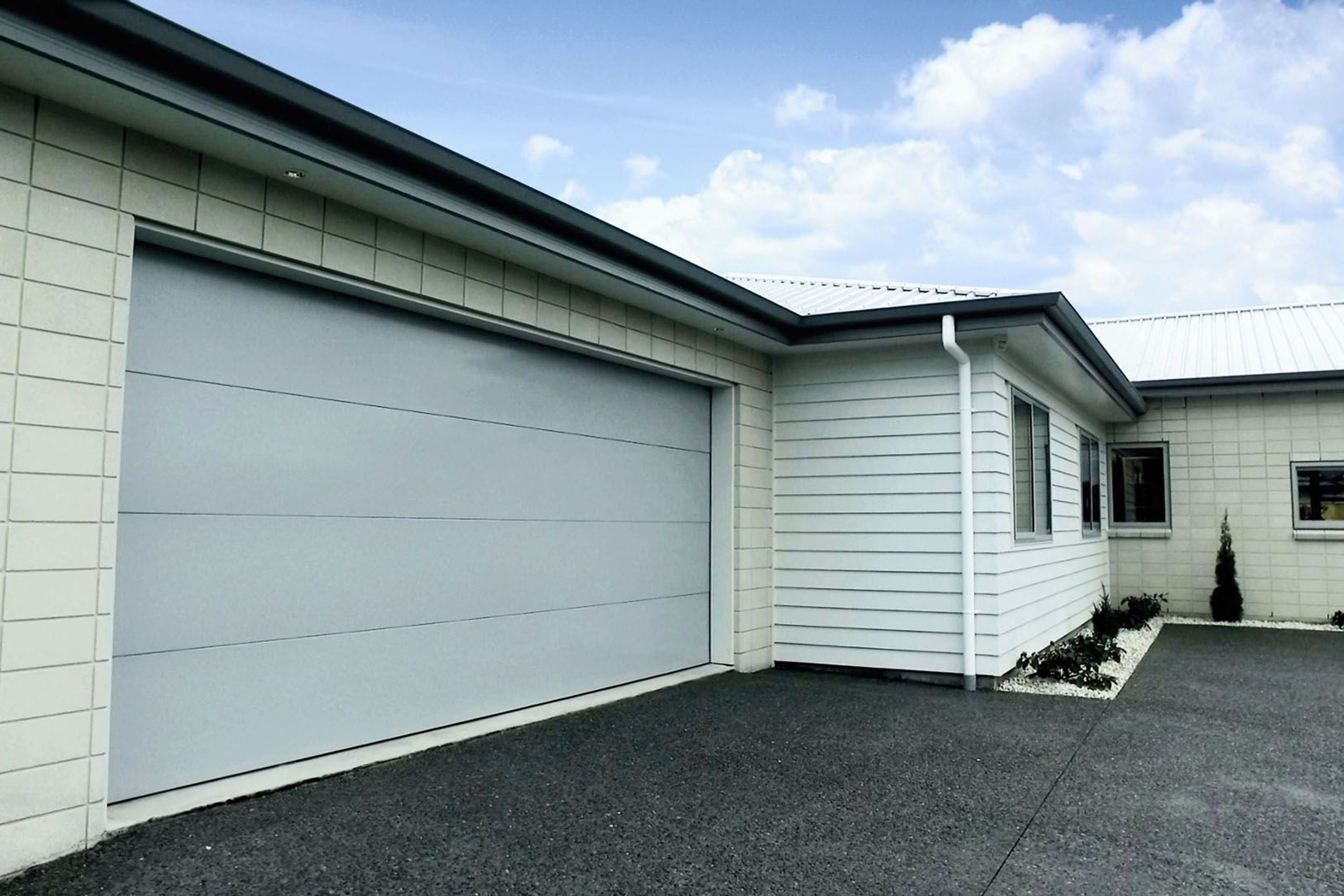 Sierra Sectional Garage Door