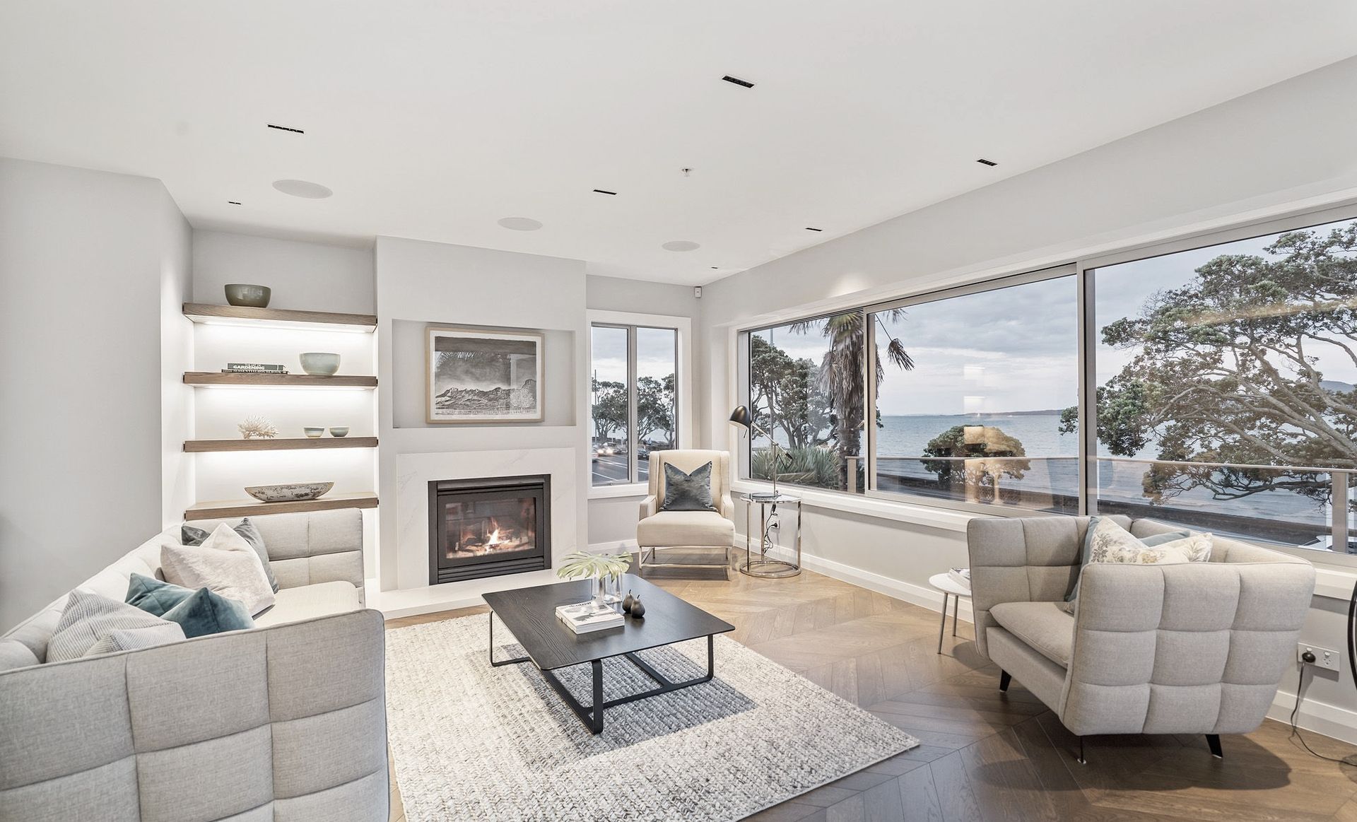 Tamaki Drive Cabinetry