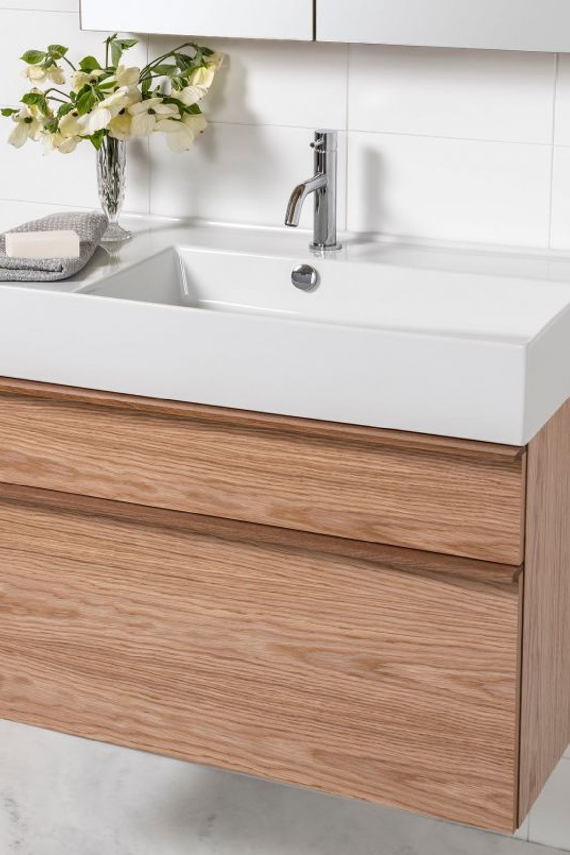 Twenty Wall-Hung Vanity