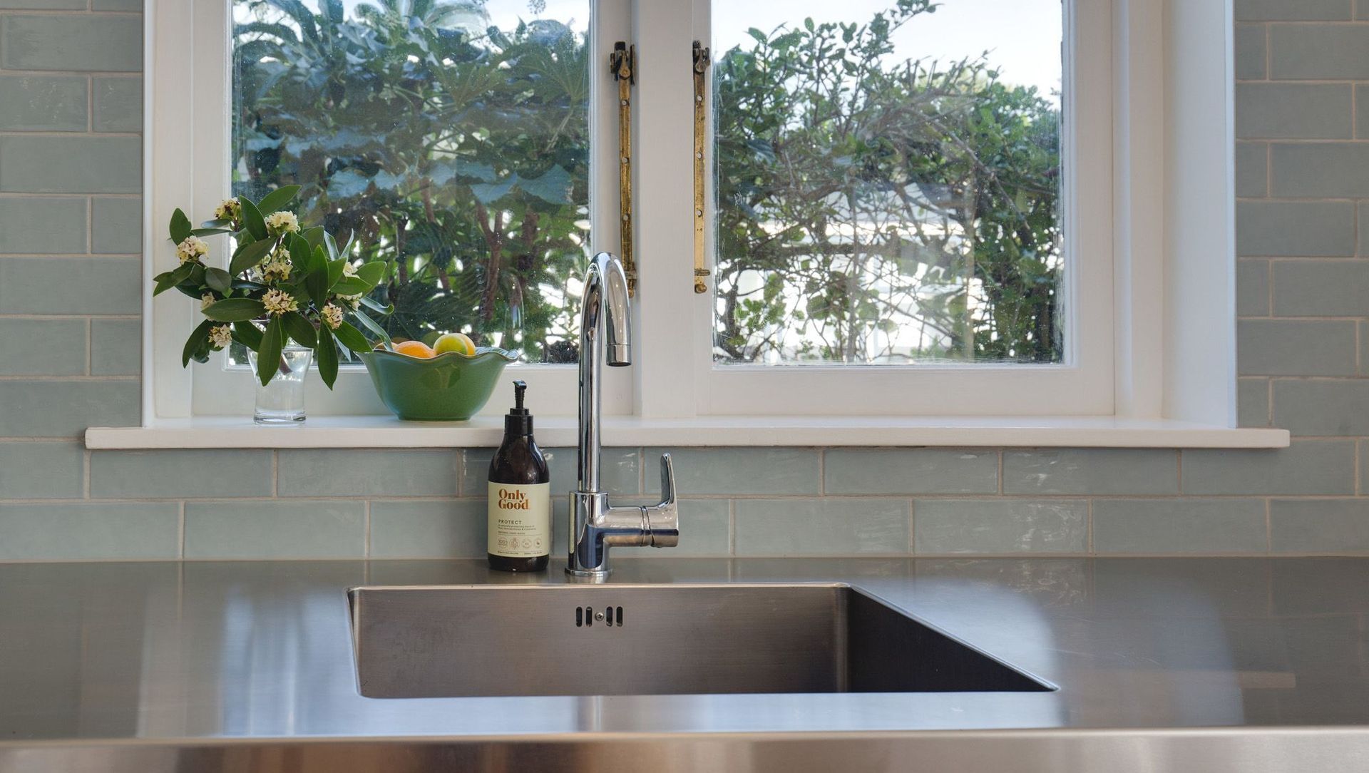 Wellington Kitchen & Bathroom banner