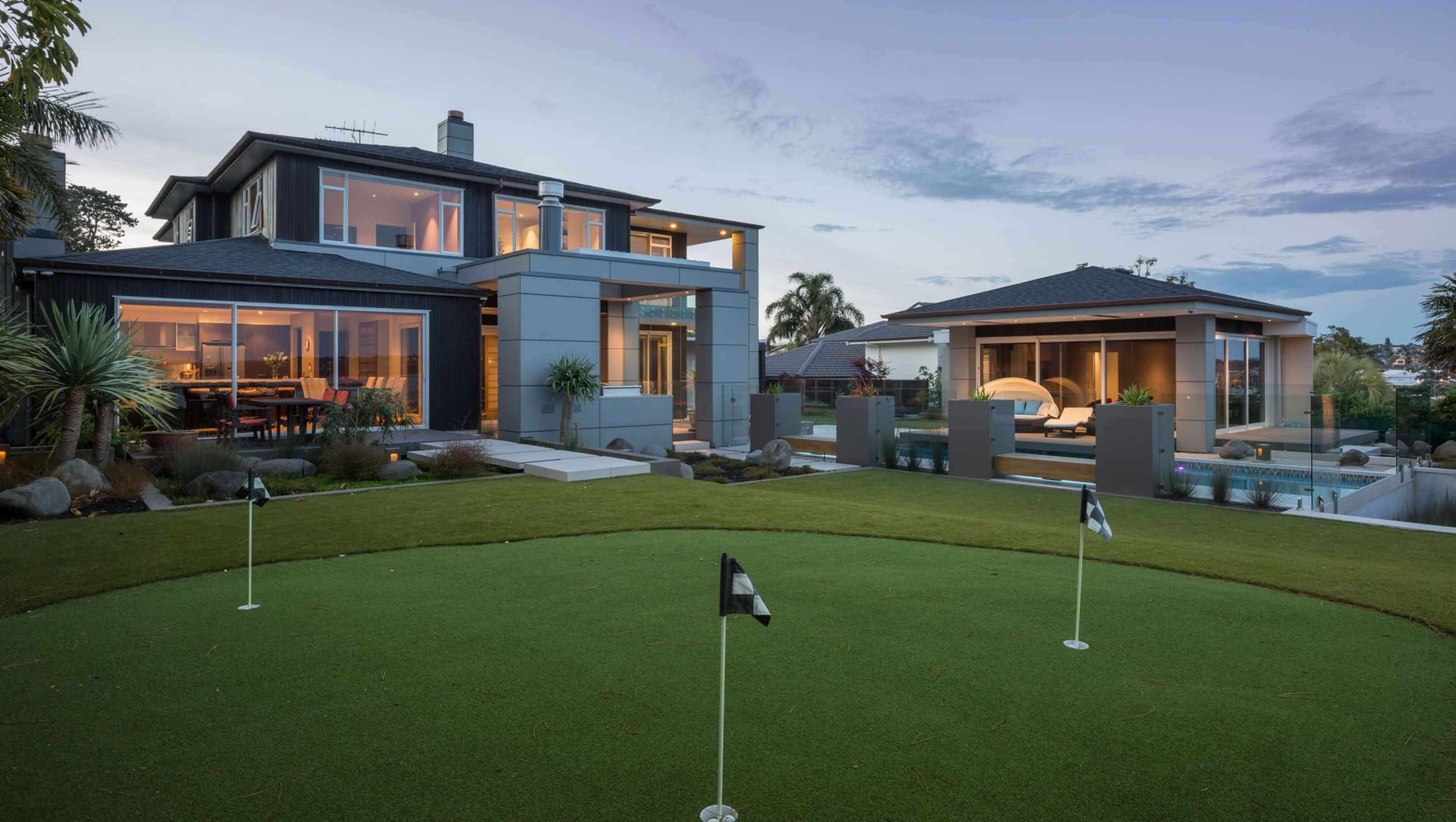 West Harbour Home