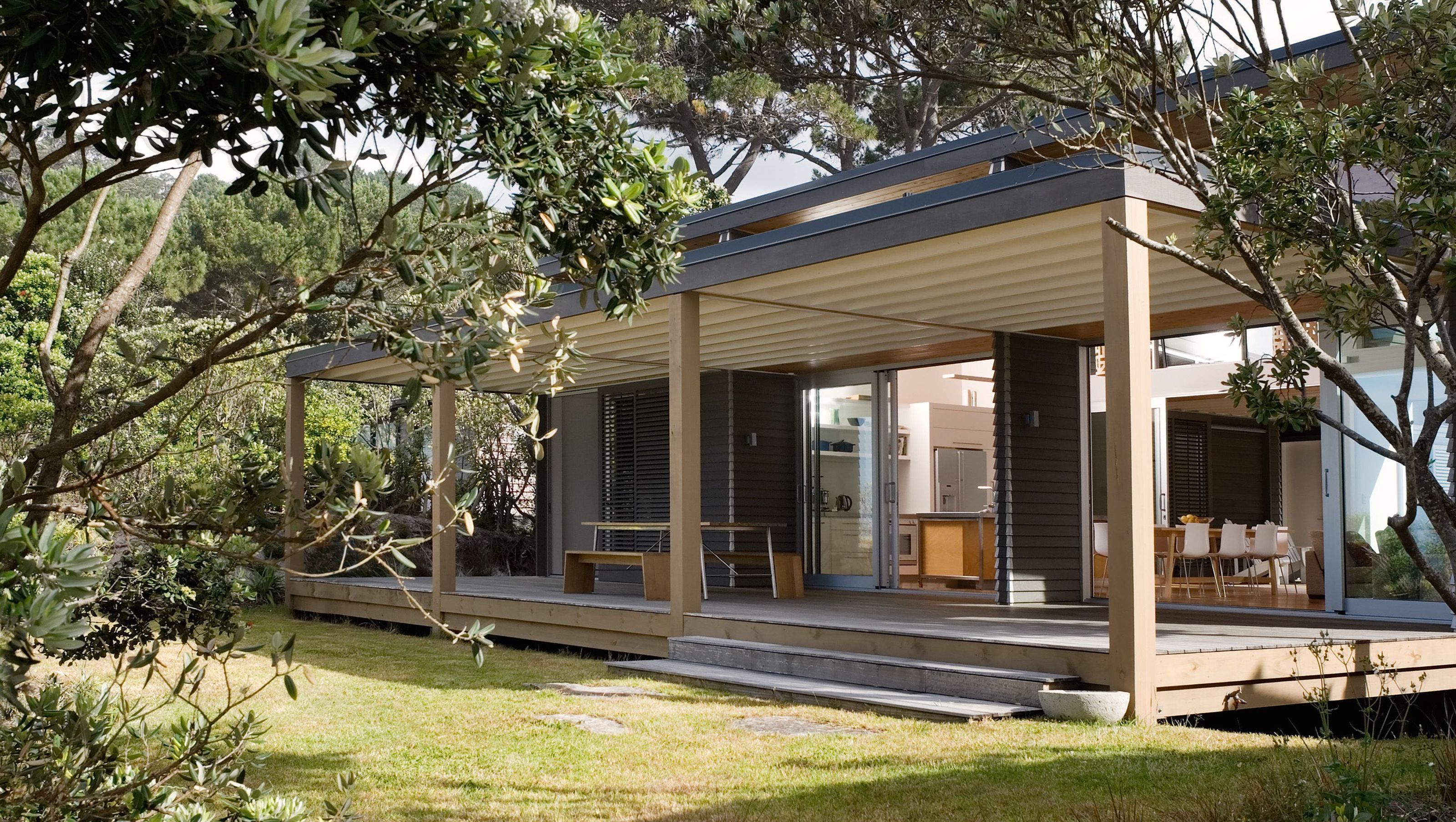 Whangapoua Bach