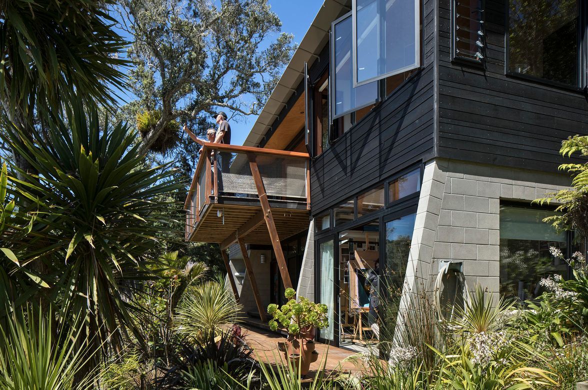 Whare Koa
