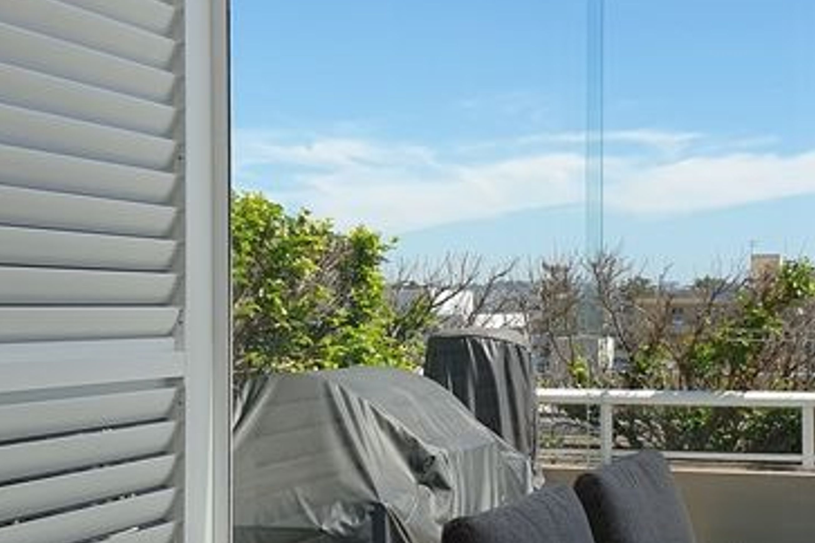 Slidetec Frameless Sliding Glass Doors and Windows
