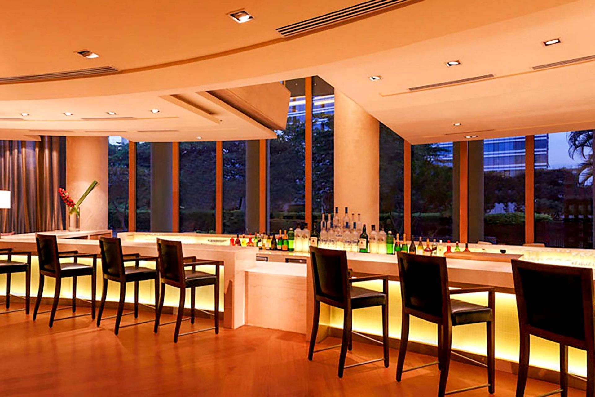  Lounge Bar 