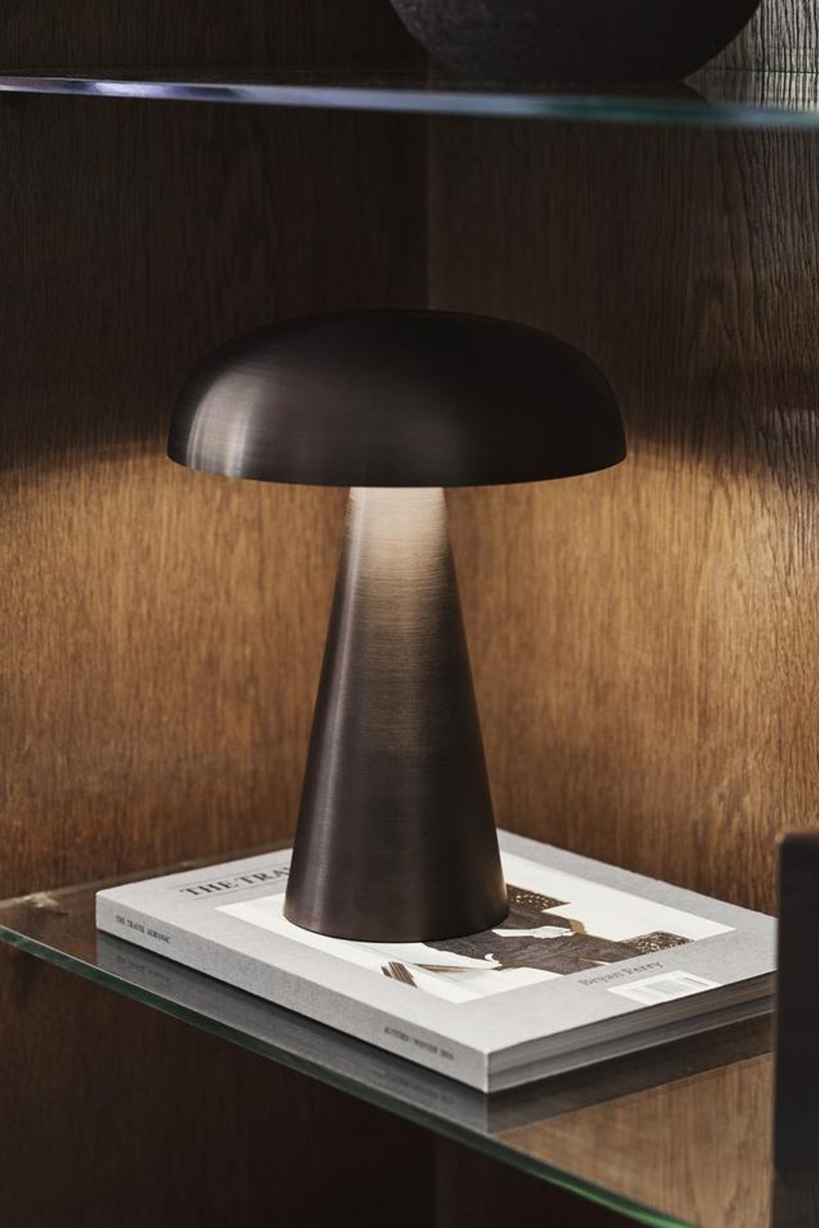 Como SC53 Portable Table Lamp by &Tradition