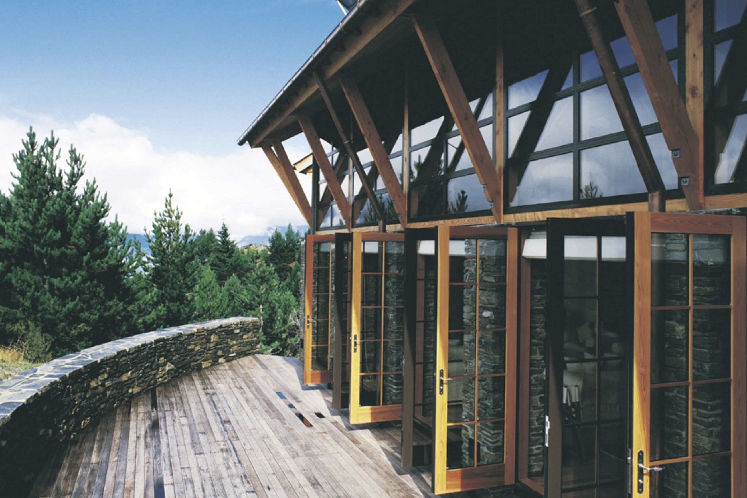 Alti® Composite Joinery System
